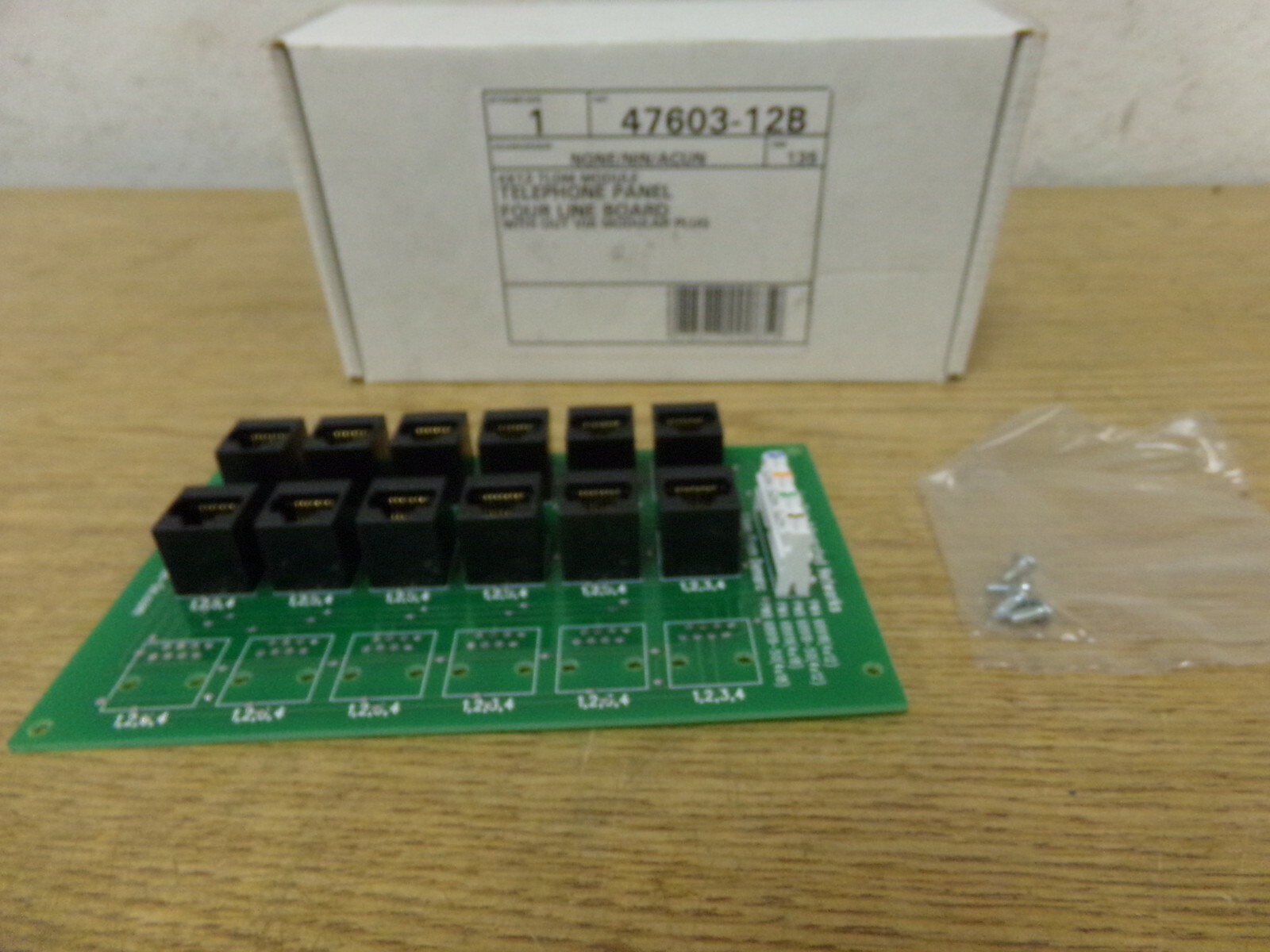 NEW Leviton 4X12TLDM Module Telephone Panel Four LIne Board with OUT Via Modular