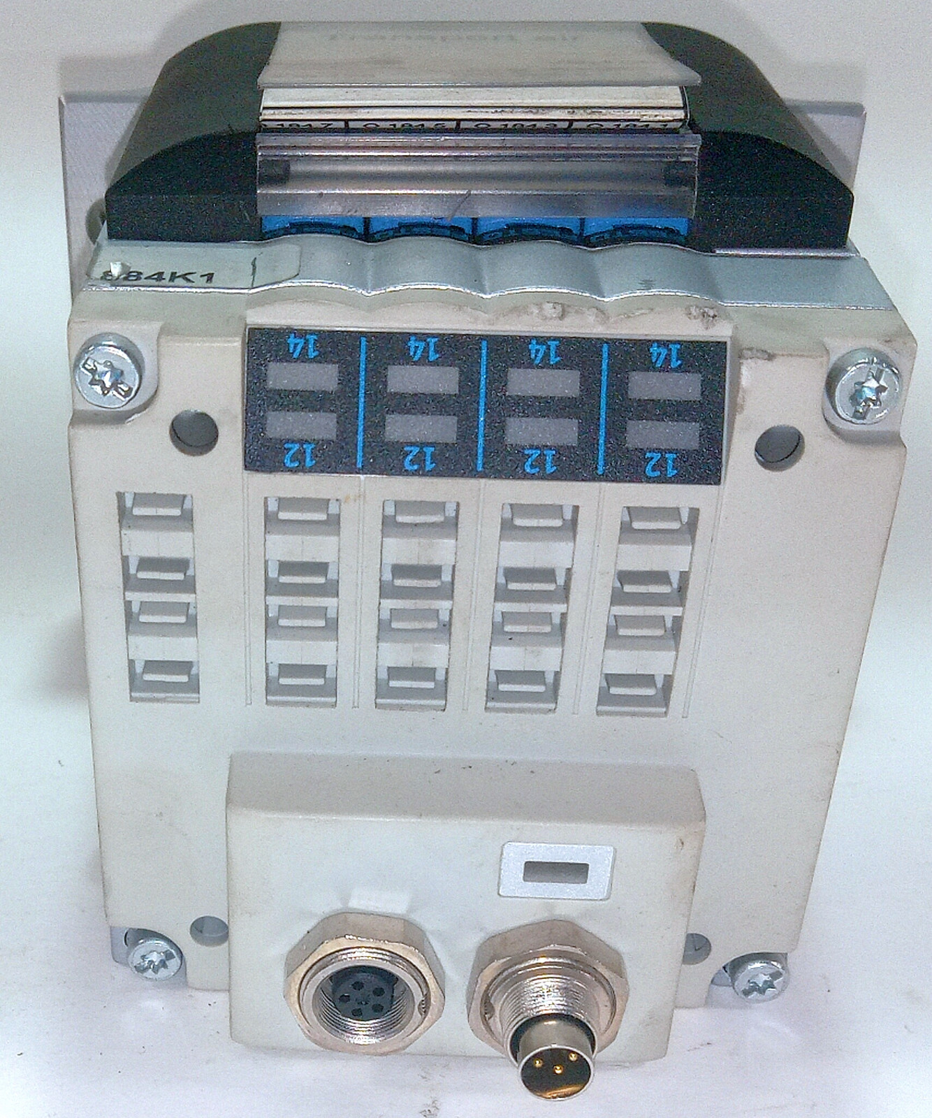 1 USED FESTO CPV10 4 SLOT MANIFOLD & CPV10-GE-FB-4 VALVE ASSEMBLY **MAKE OFFER**