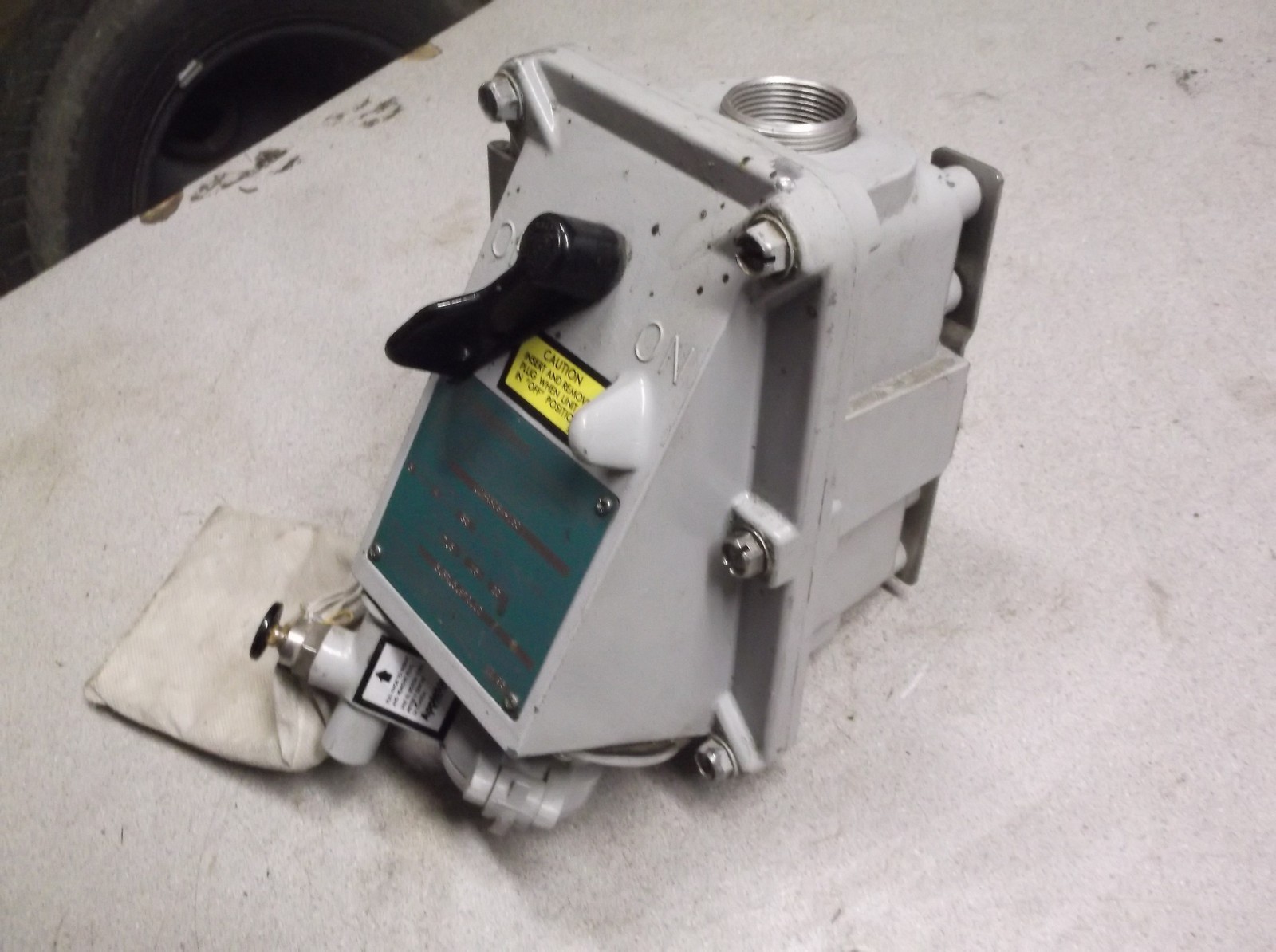 Appleton Electric J2BR3034-150 Control Station 139L Listed N4SR *FREE SHIPPING*