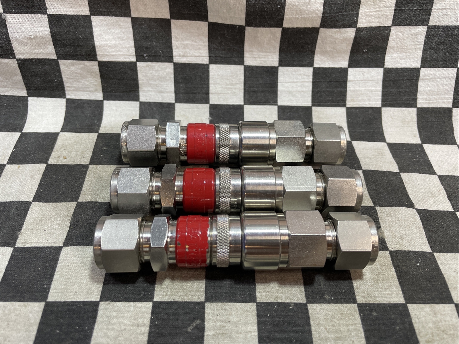 SWAGELOK SS-QC8-D-810 & SS-QC8-B-810IS, Quick Connect 1/2″, LOT OF 3 SET #1326V6