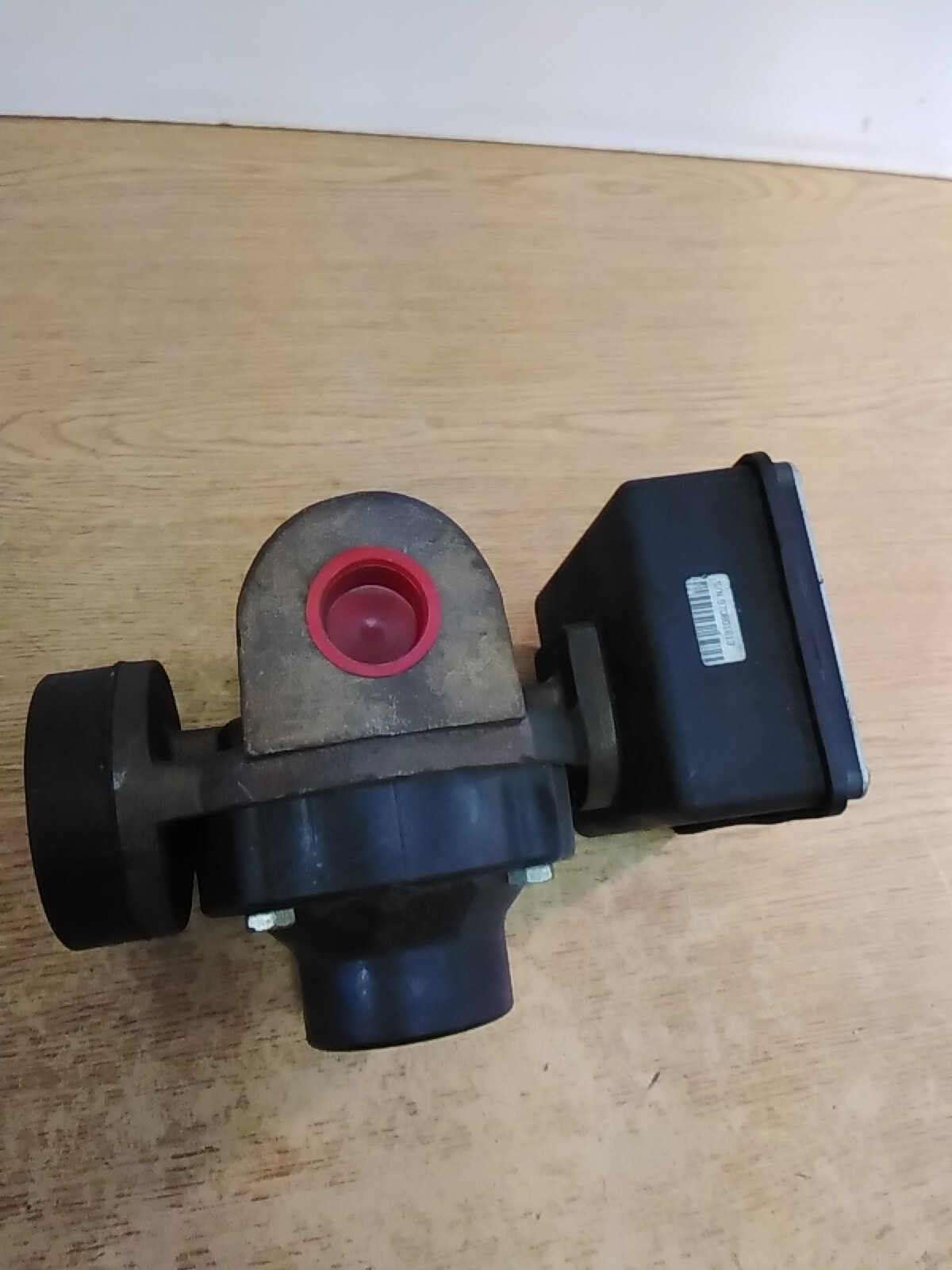 UFM Universal Flow Monitor MN-BSE16GM-8-32V1.0-A1NU-C