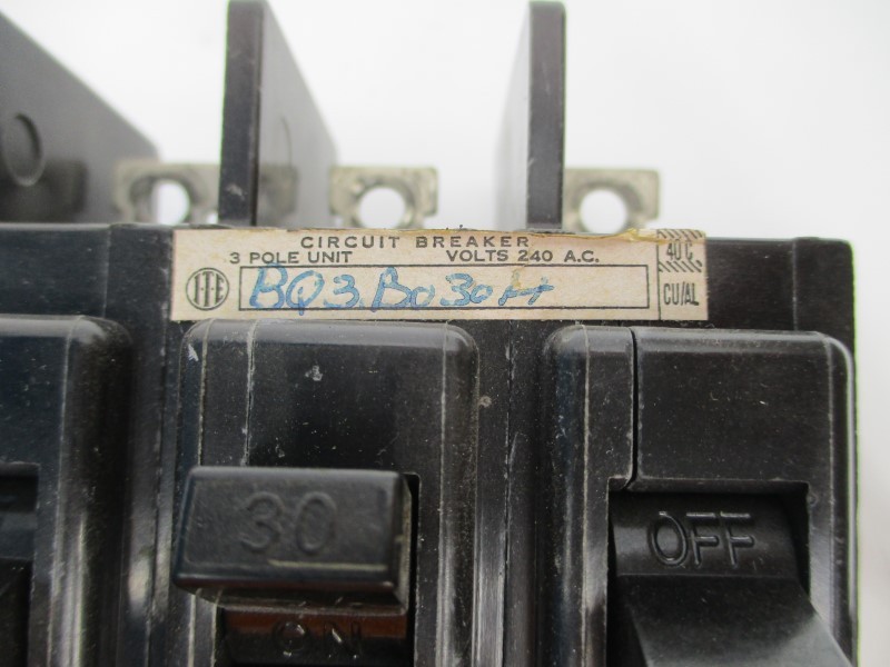 ITE BQ3B030H 240VAC 30A UNMP
