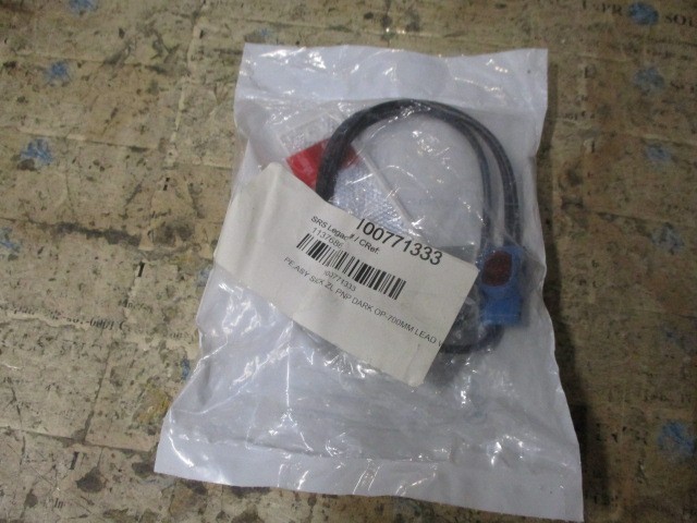 SICK ZLD18-2FZC12S04P07 Photoelectric Sensor 1137686 1099152 PNP DO *NEW*