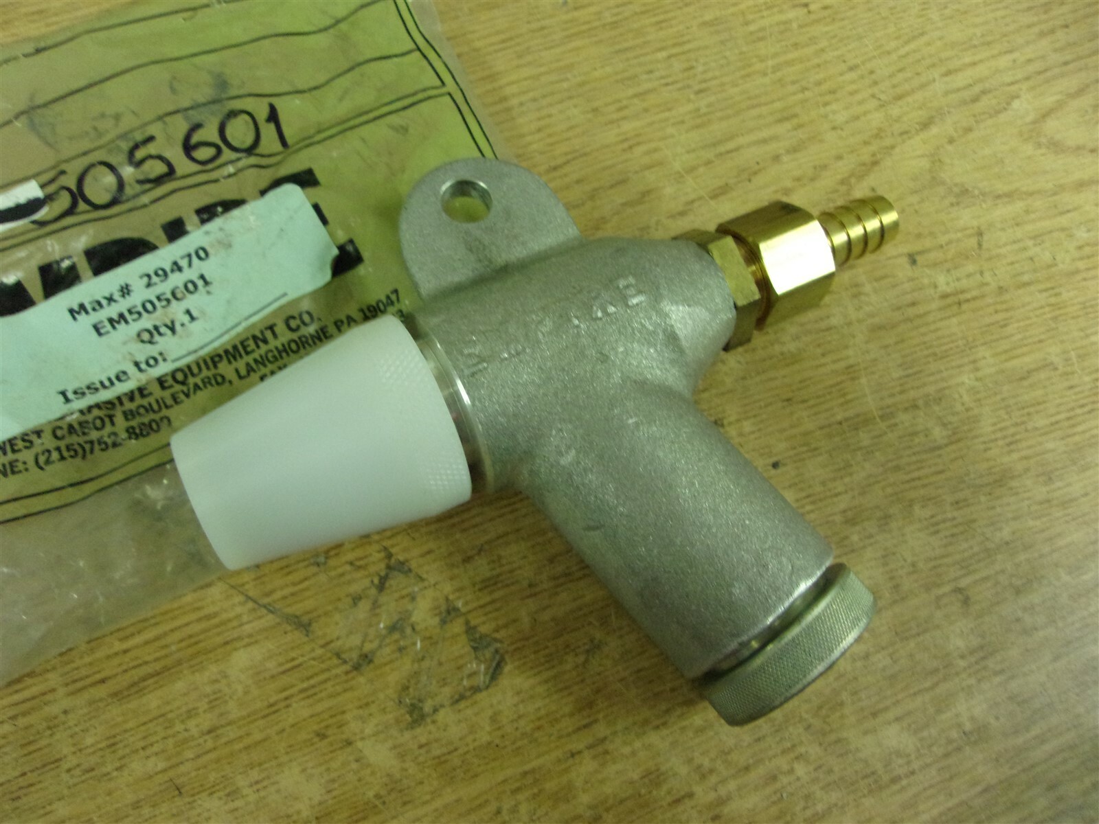 NEW Empire 505601 EM505601 29470 Nozzle *FREE SHIPPING*
