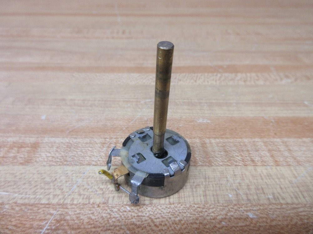 Clarostat 2100-2526 Potentiometer 140-7334