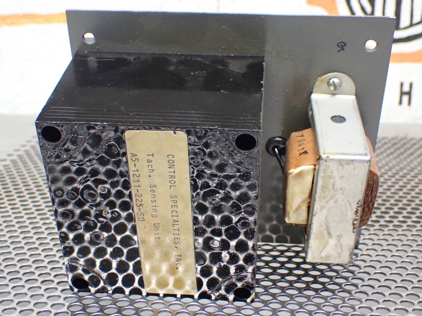 Control Specialties A5-1211-225-50 Tach Sensing Unit Used With Warranty See Pics