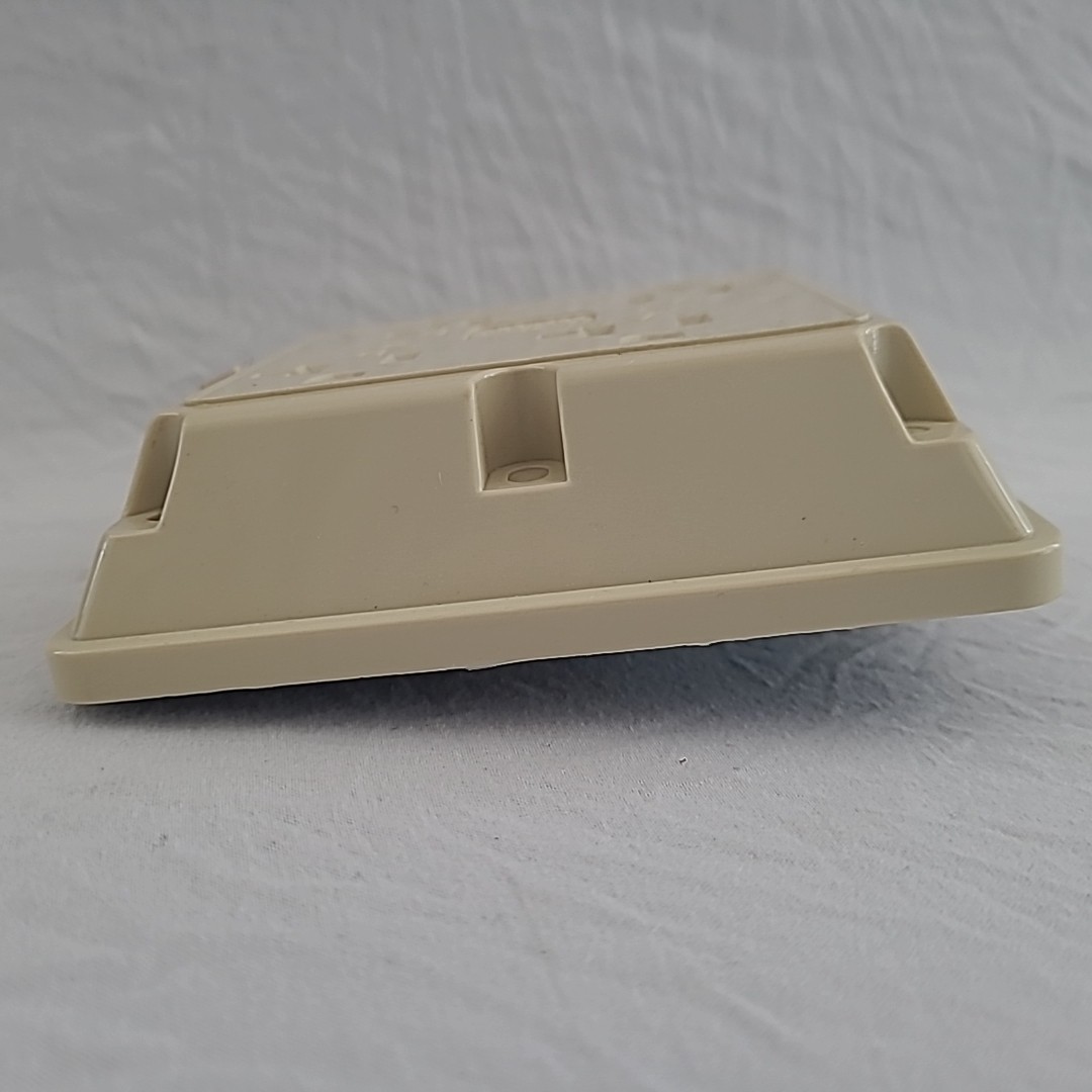 PASS & SEYMOUR 420-I QUAD RECEPTACLE. Leviton 20A-125V. New Open Box.