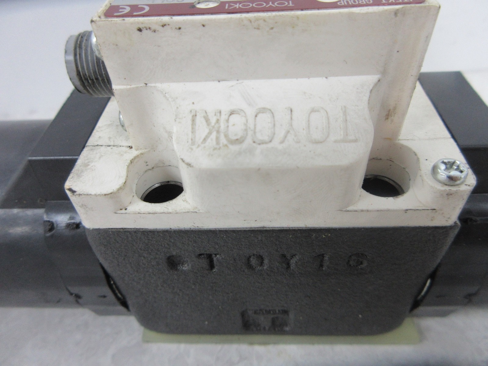 TOYO-OKI HD1-3W-BGA-025D-WYD2A SOLENOID VALVE, Y0097