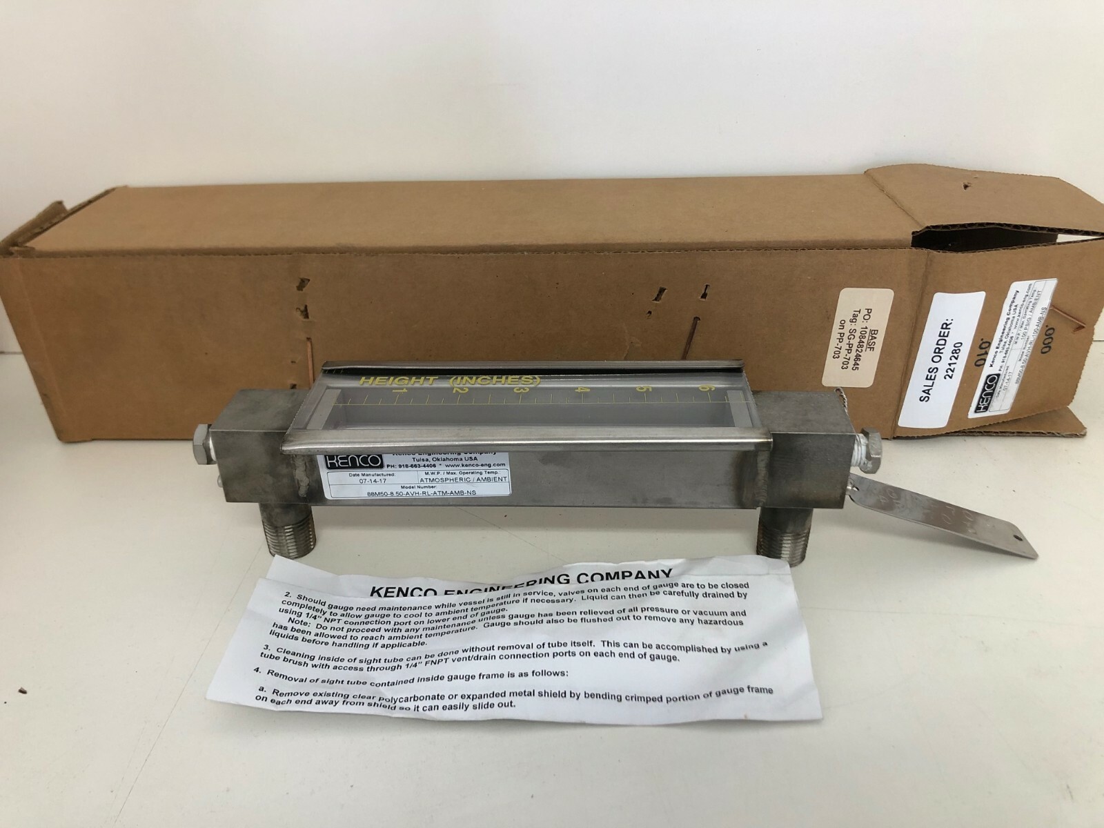 NEW IN BOX! KENCO 100-PSIG AMBIENT FLOW METER GAUGE 88M50-8.50-AVH-RL-100-AMB-NS