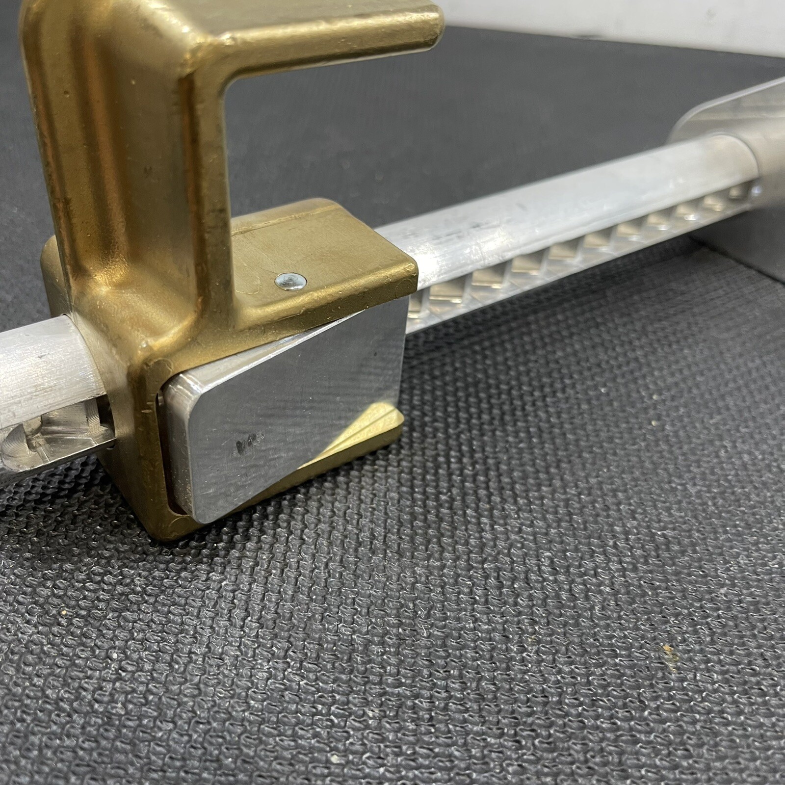 HONEYWELL MILLER 8816-14/ Sliding Beam Anchor Fixed D-Ring
