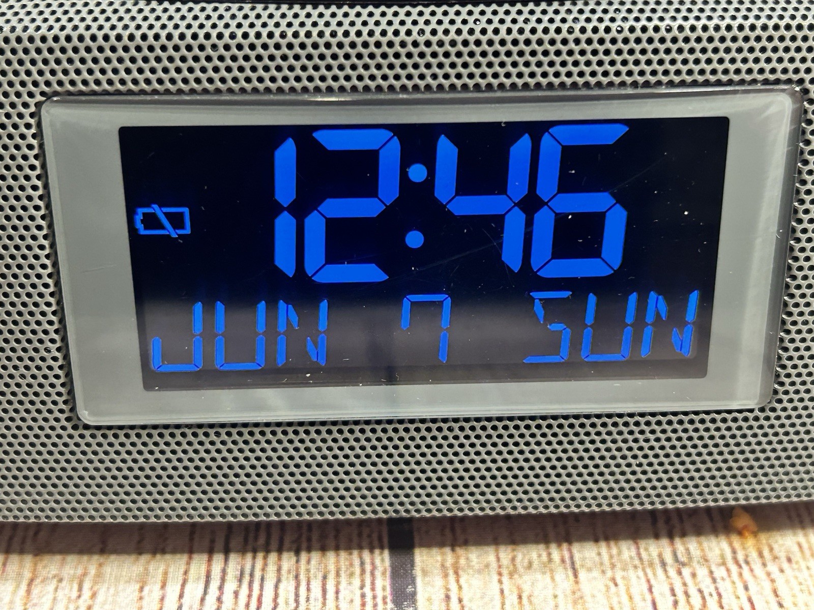 Sangean RCR-20 Bluetooth Alarm Clock Radio AM FM Dual Alarm Tested Works