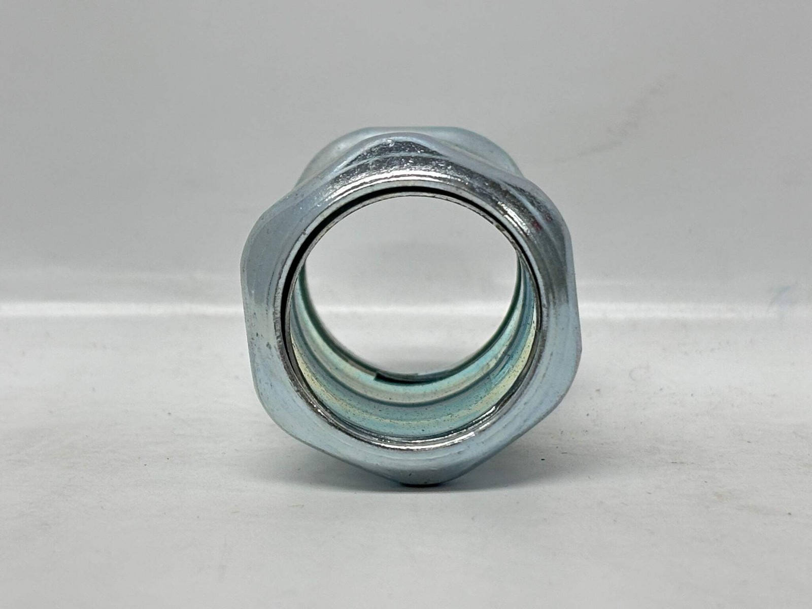 25 PK RACO 2924RT 1″ EMT Raintight Compression Coupling, Steel