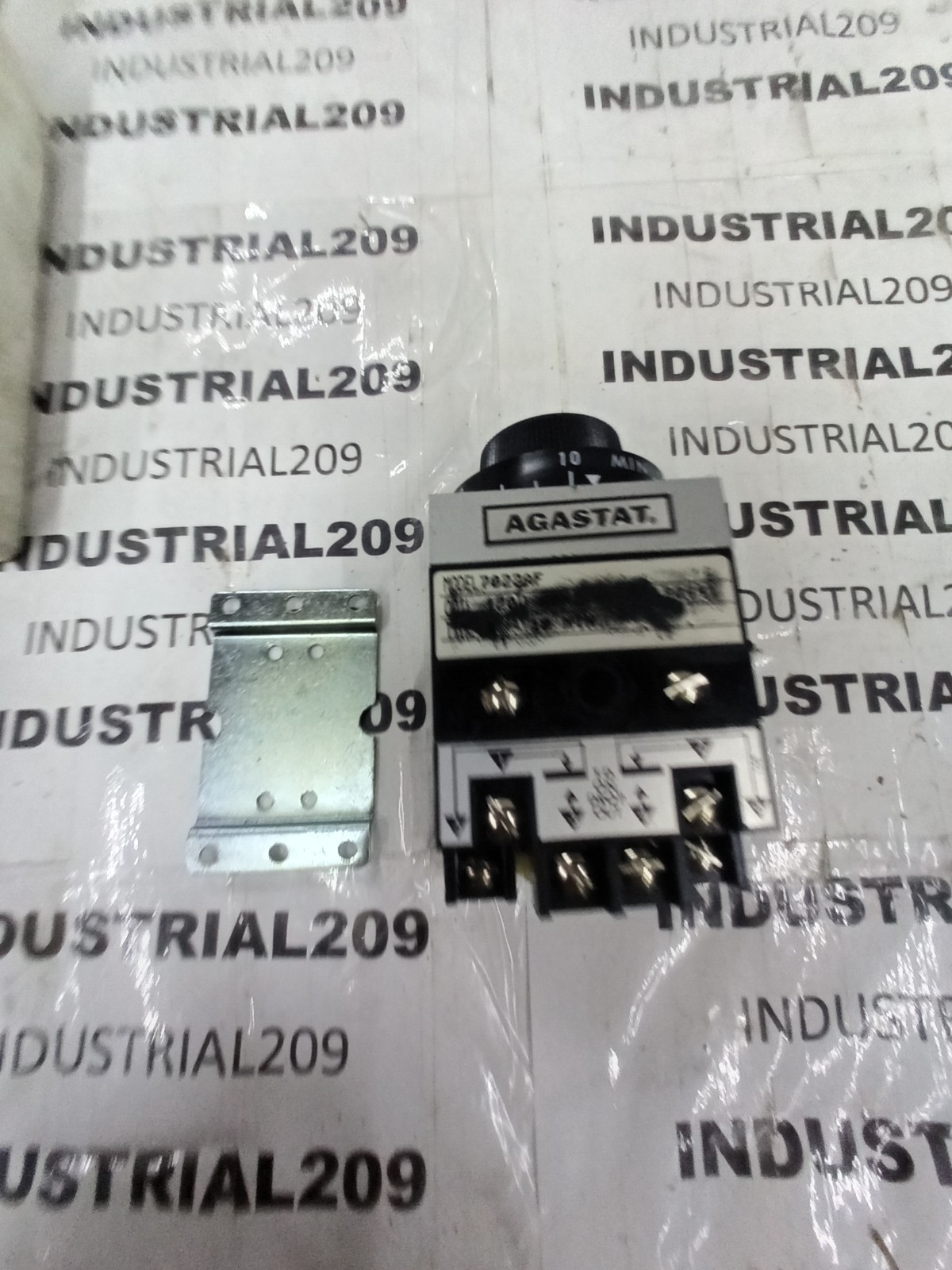 AGASTAT 7022AF TIMING RELAY 1-10 MIN