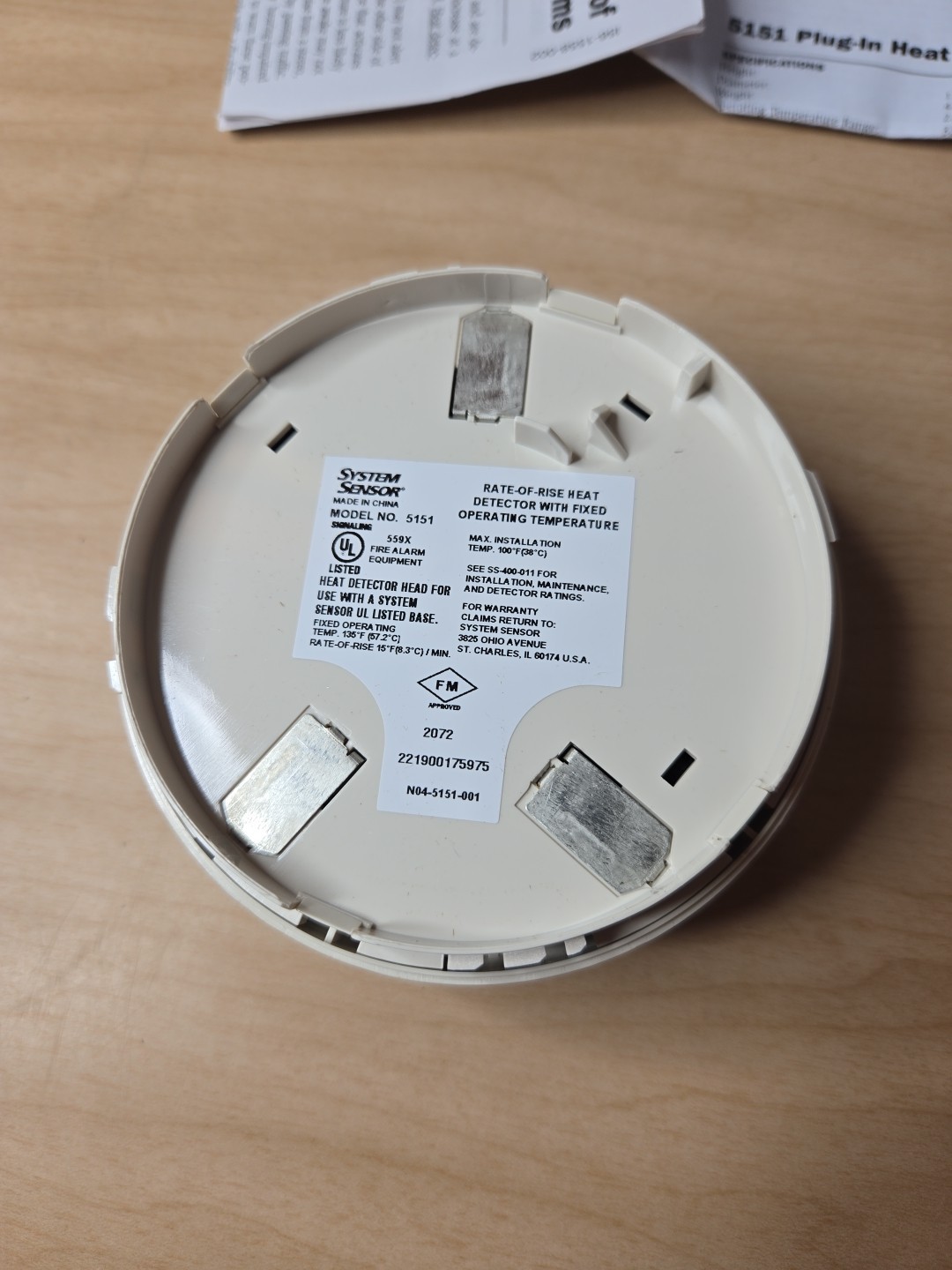 SYSTEM SENSOR 5151 135 Degree Fahrenheit Heat Detector Rate Of Rise White