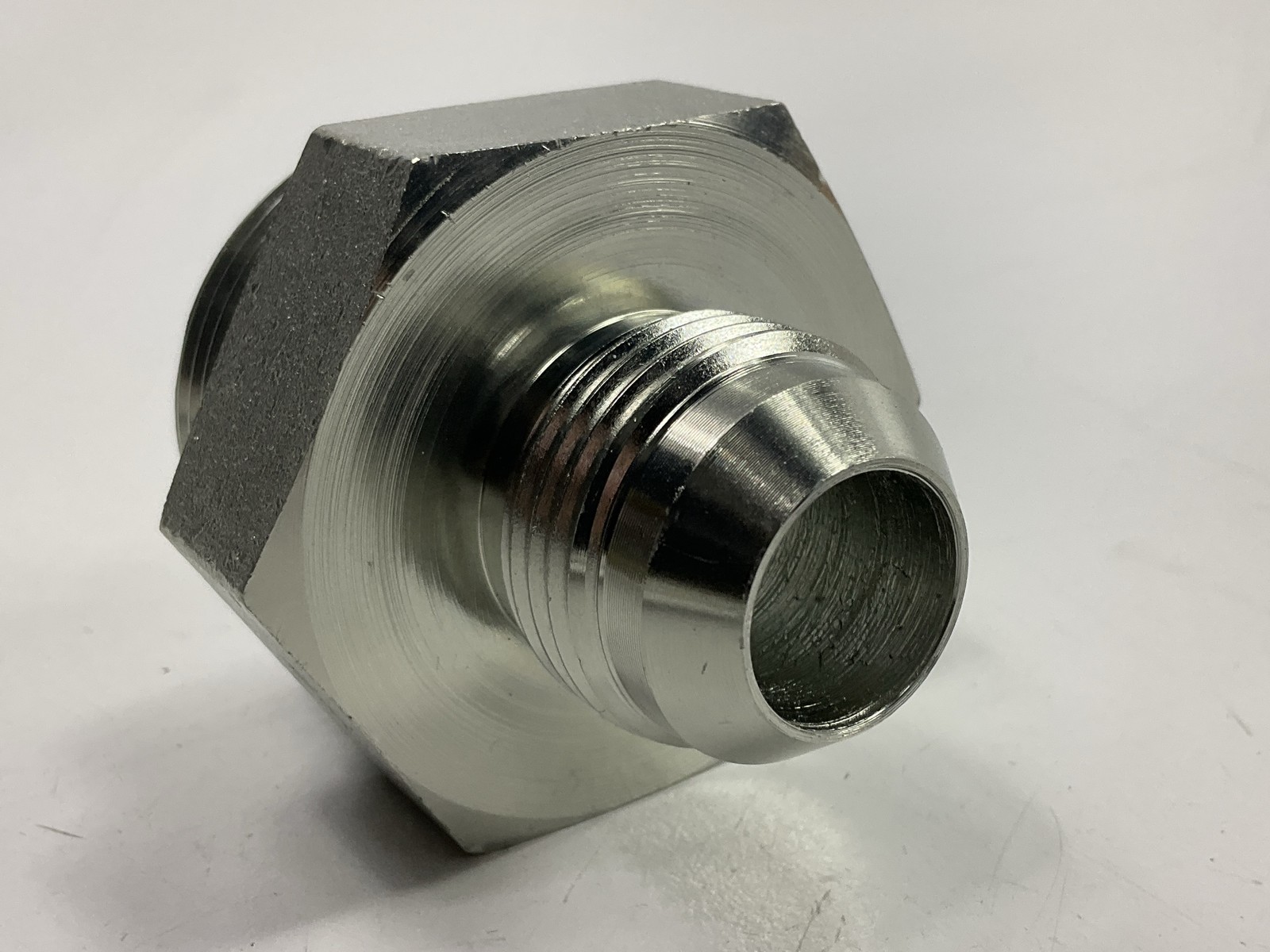 Gates G60301-2012 Male O-Ring Boss To Male JIC 37° Flare, 1-5/8″-12 Thread