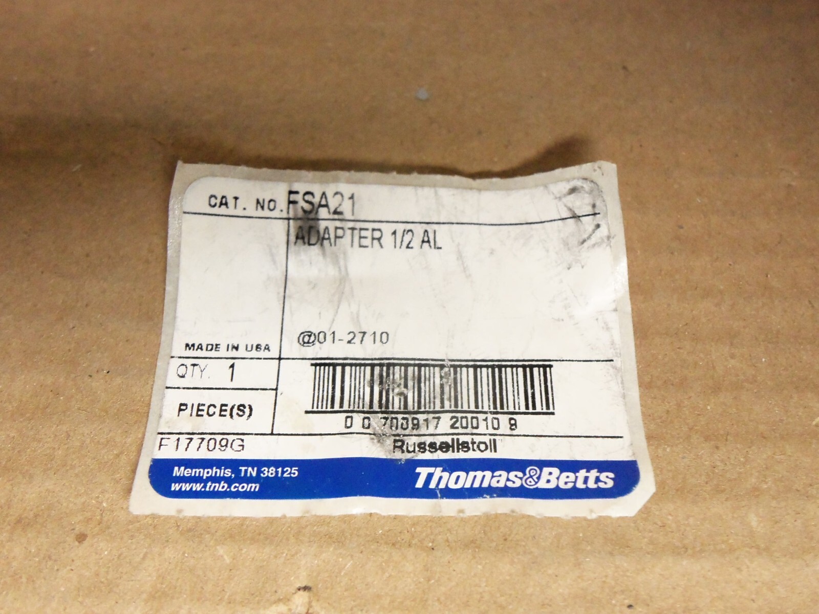 NEW LOT OF 2 THOMAS & BETTS FSA21 CONDUIT PLUG ADAPTER 1/2 AL