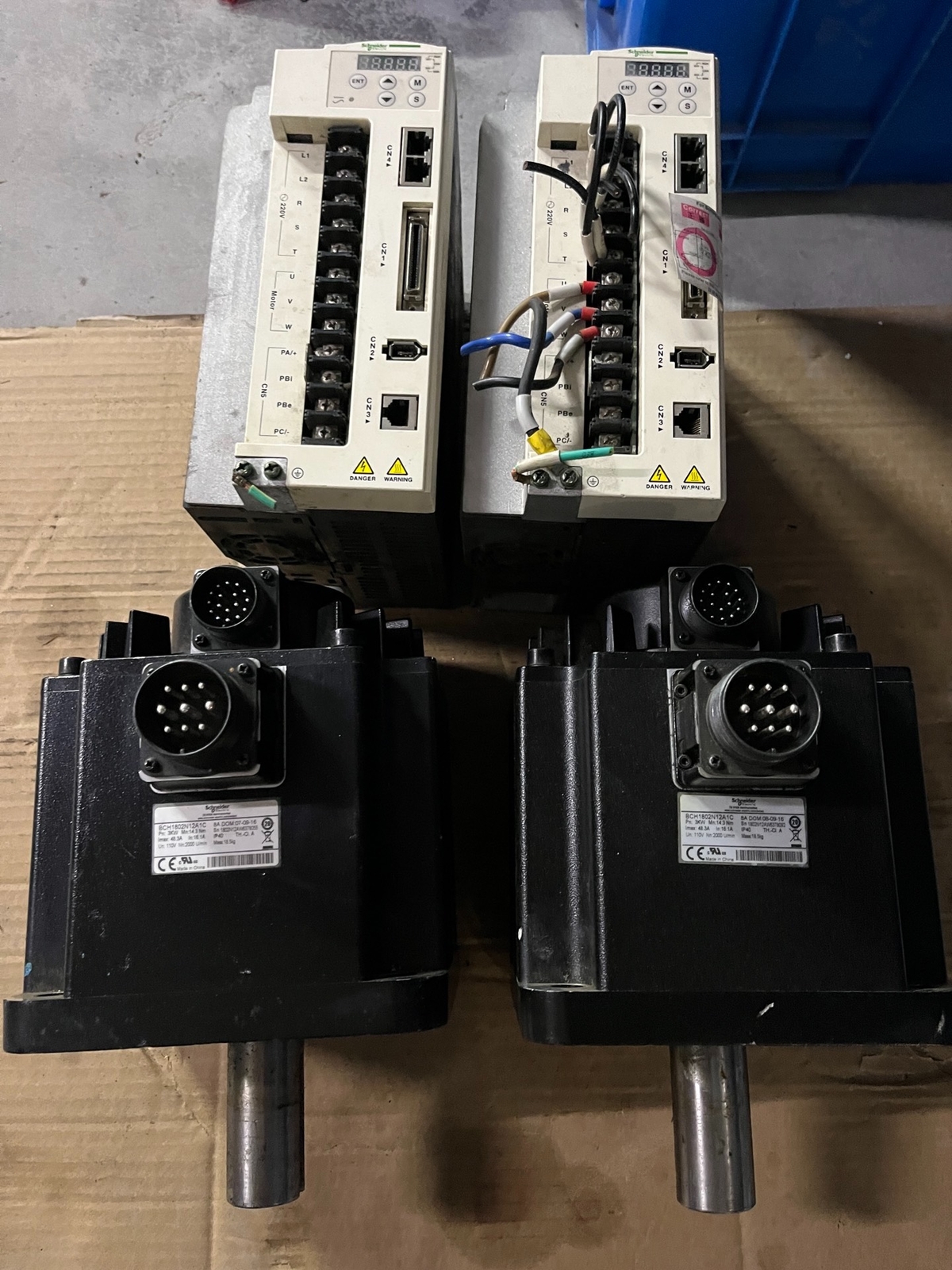 1P Schneider BCH1802N12A1C+LXM23AU30M3X used Accept counteroffer