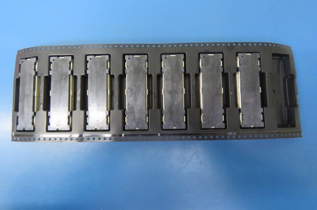 FCI 74388-001LF Qty of 7 per Lot 400 Position Connector Array, Female Sockets S