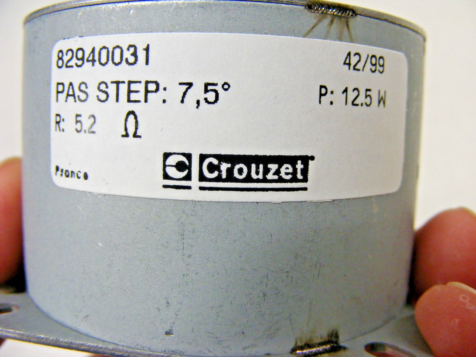 C.P. Bourg 9431519 PAPER STOP ADJ STEP MOTOR , Crouzet 82940031 (a76)