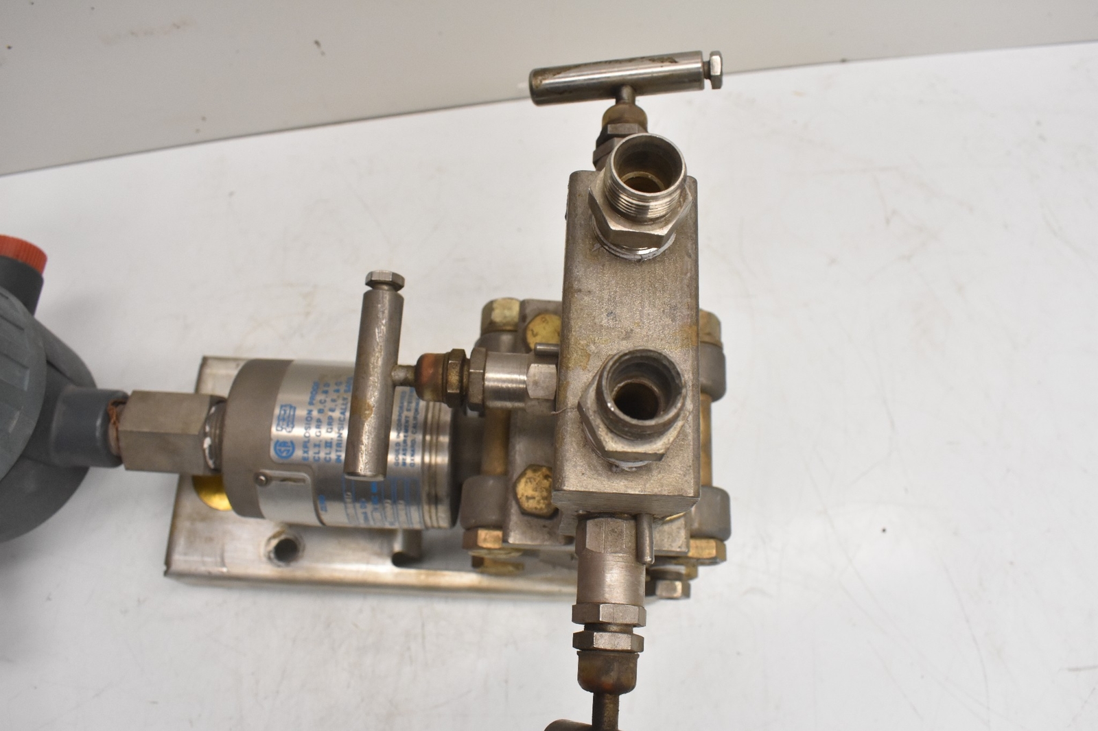 Gould PD3000-400 Pressure Flow Transmitter w/ Anderson Greenwood M4TVS Manifold