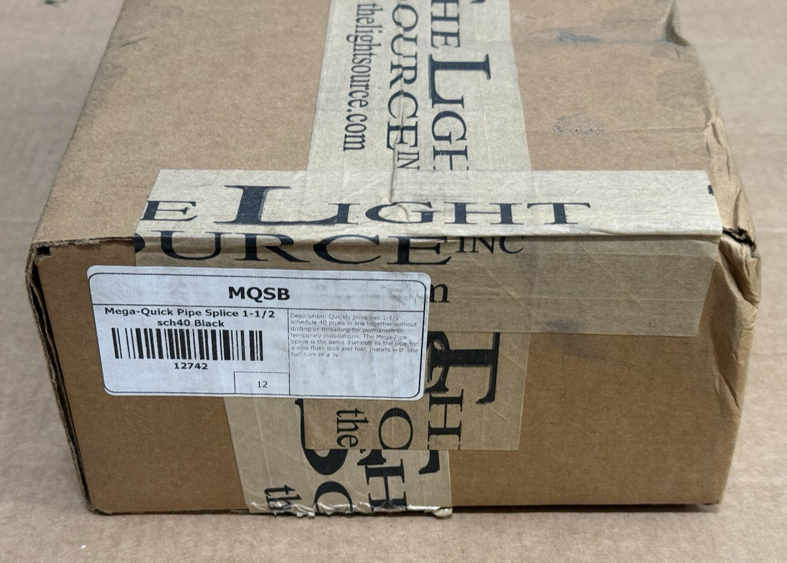 Box of 12 Light Source MQSB Mega-Quick Pipe Splice 1.5″ Sch 40 Pipe Black 12742