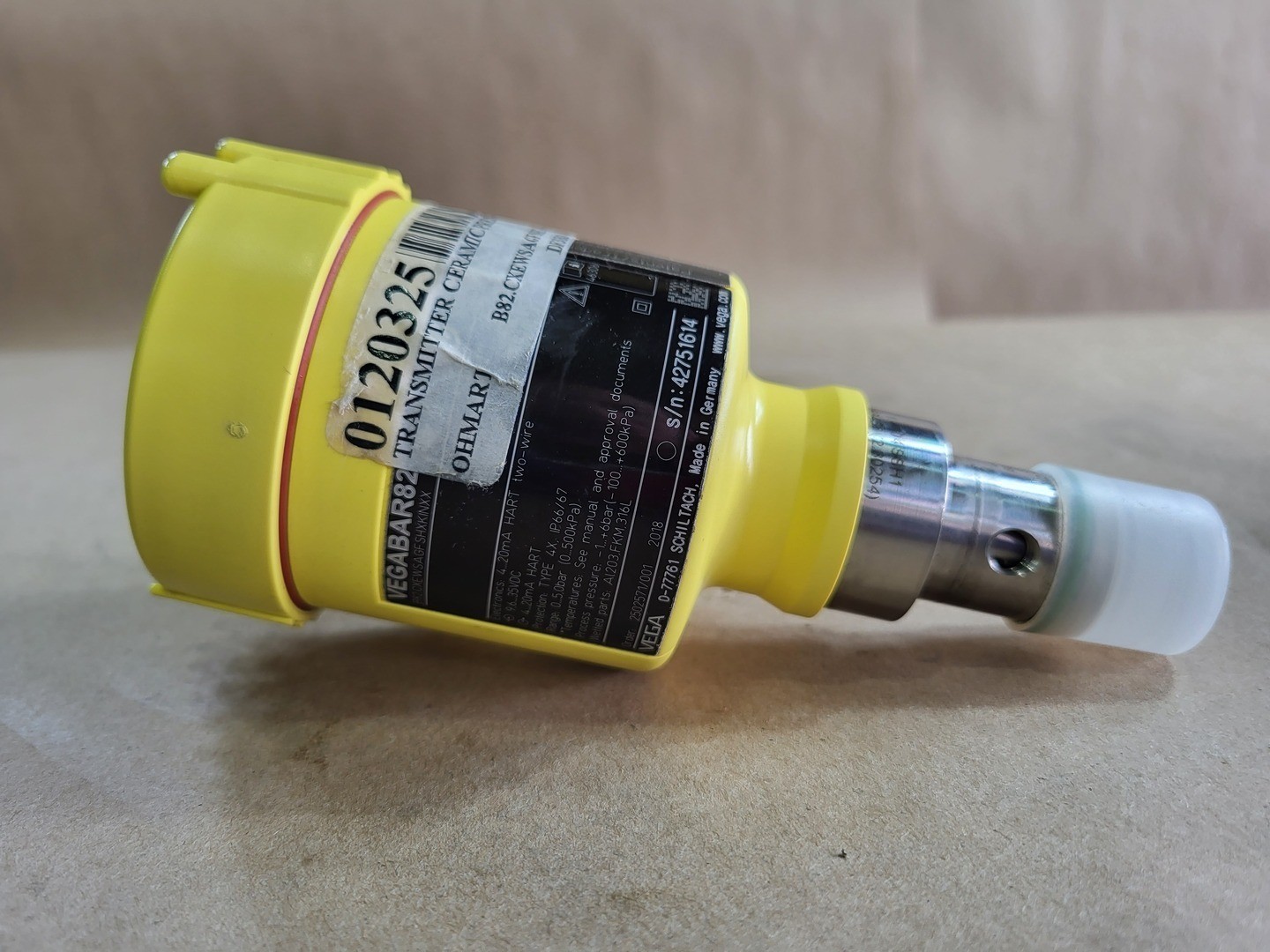 SURPLUS NEW VEGA VEGABAR82 Pressure Transmitter
