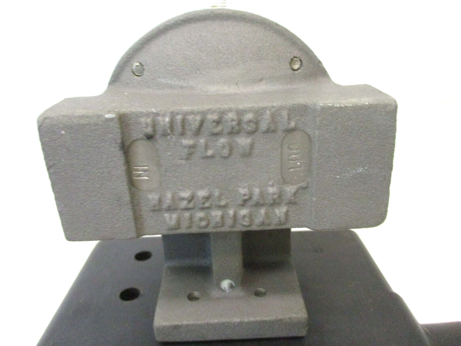 UFM SN-ESF50SM-4-40P 1.0T70-AZWR-15D-30U A6941WVS