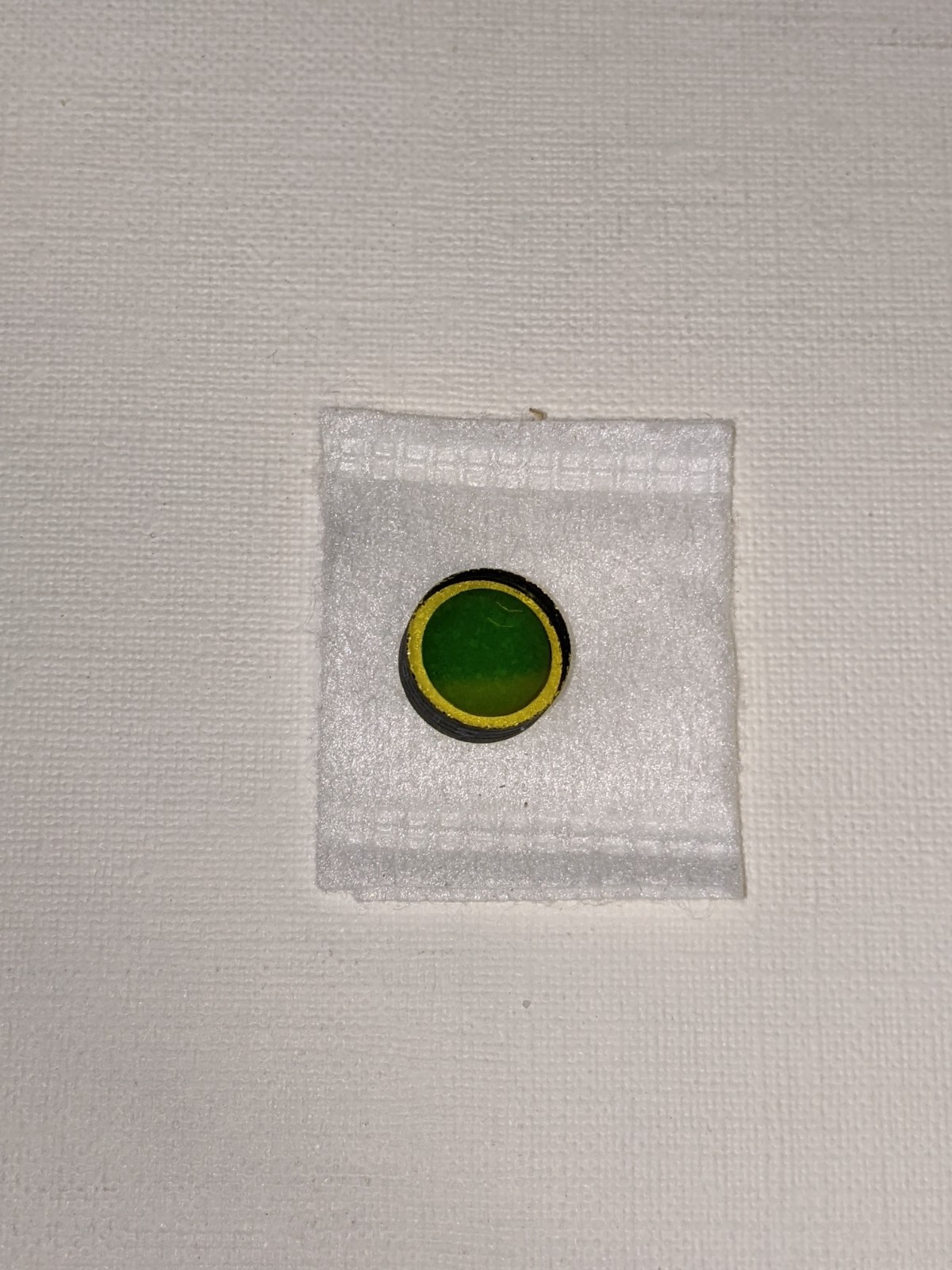 EDMUND OPTICS #43-069 : 520nm CWL, 10nm FWHM, 11.8mm Unmounted Diameter