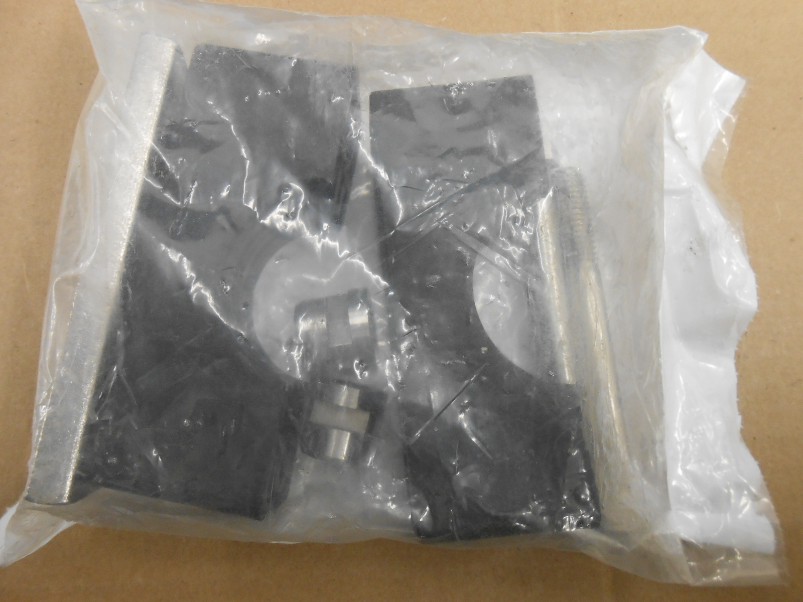 BEHRINGER HEAVY SERIES 1-1/2P 316 S/S, R8HX61900-PP TUBE CLAMP KIT