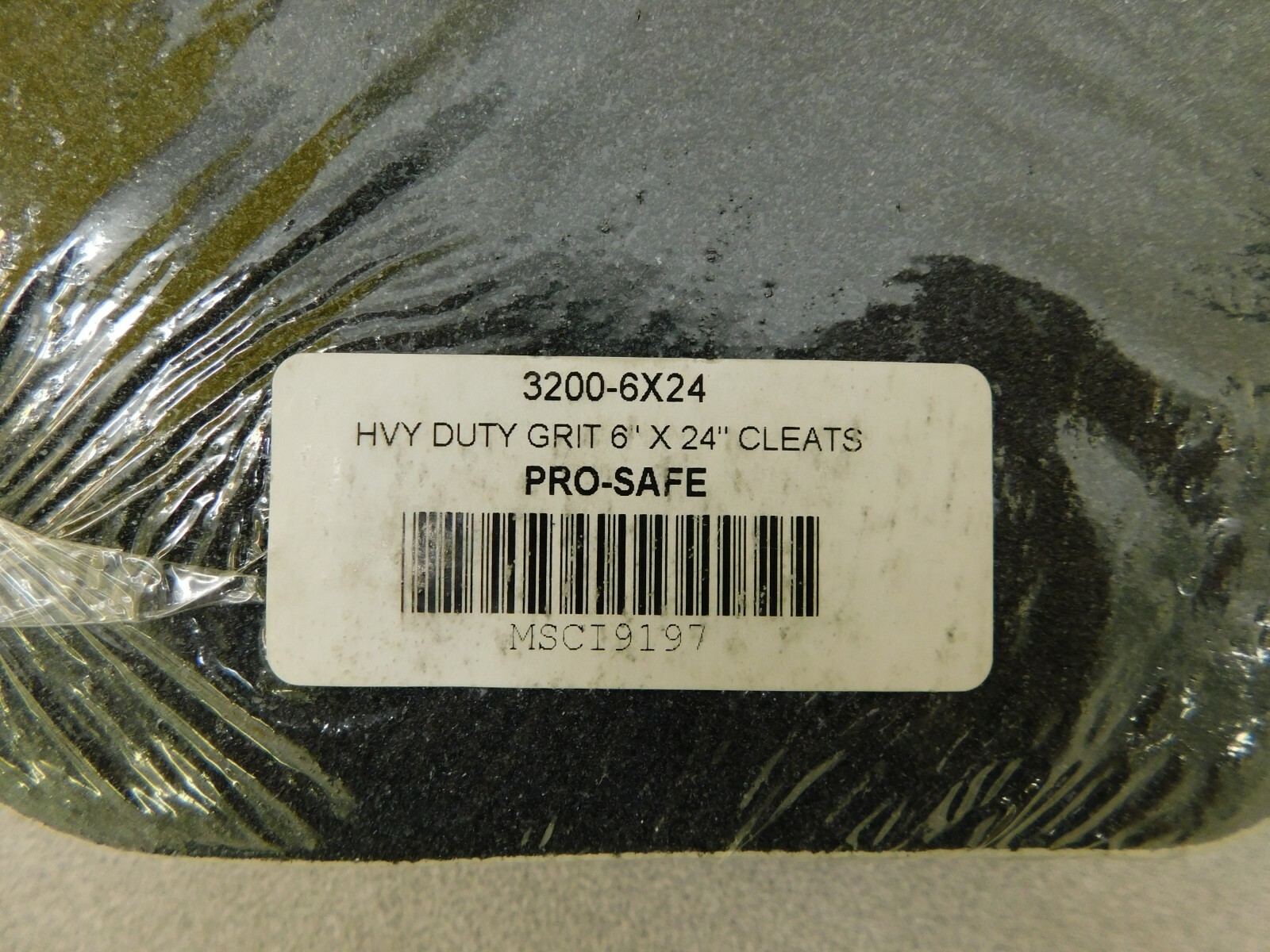 PRO-SAFE 6″ x 2′ Vinyl Floor & Egress Cleat 45 Pack 57343089