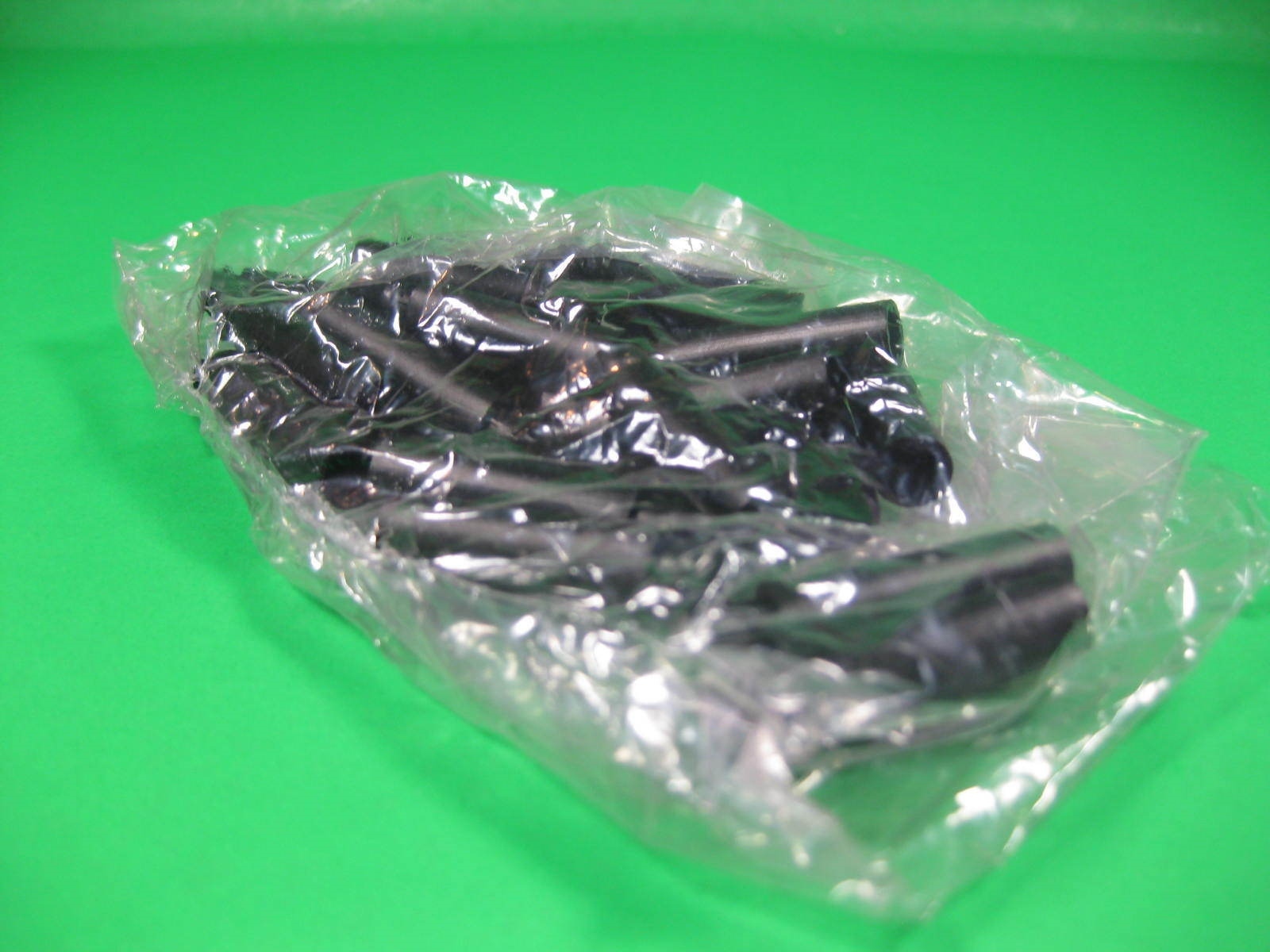 EFD Chamfer Tip 0.004 x 0.25 — 5133CH-B — (Lot of 23) New
