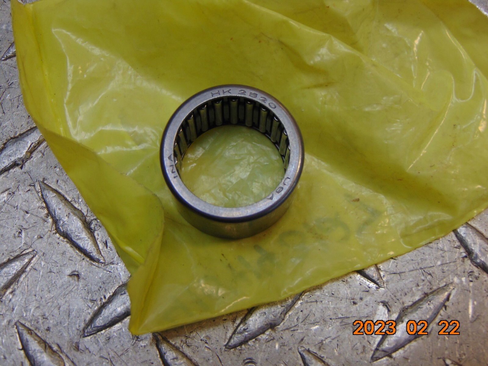 NEW INA HK 4520 NEEDLE ROLLER BEARING HK45220