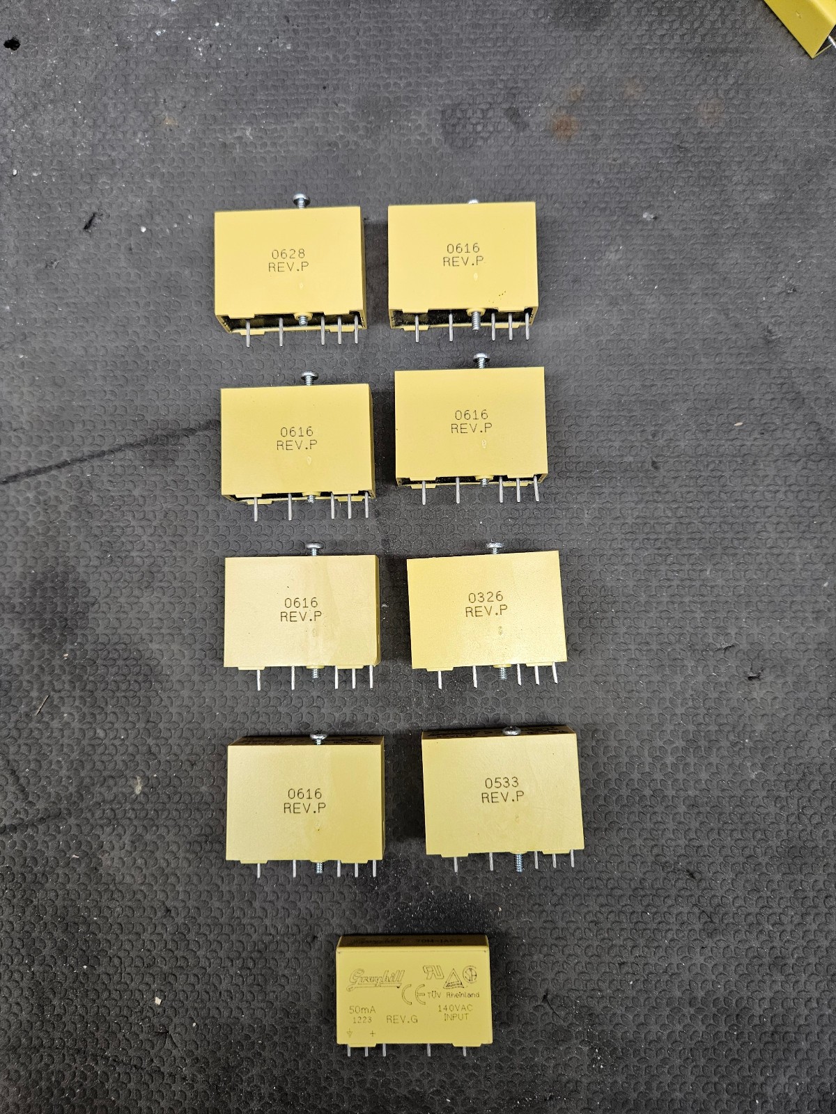 Grayhill 70-IAC5 Relay 140VAC 50mA Lot of 9 – FREE SHIPPING*