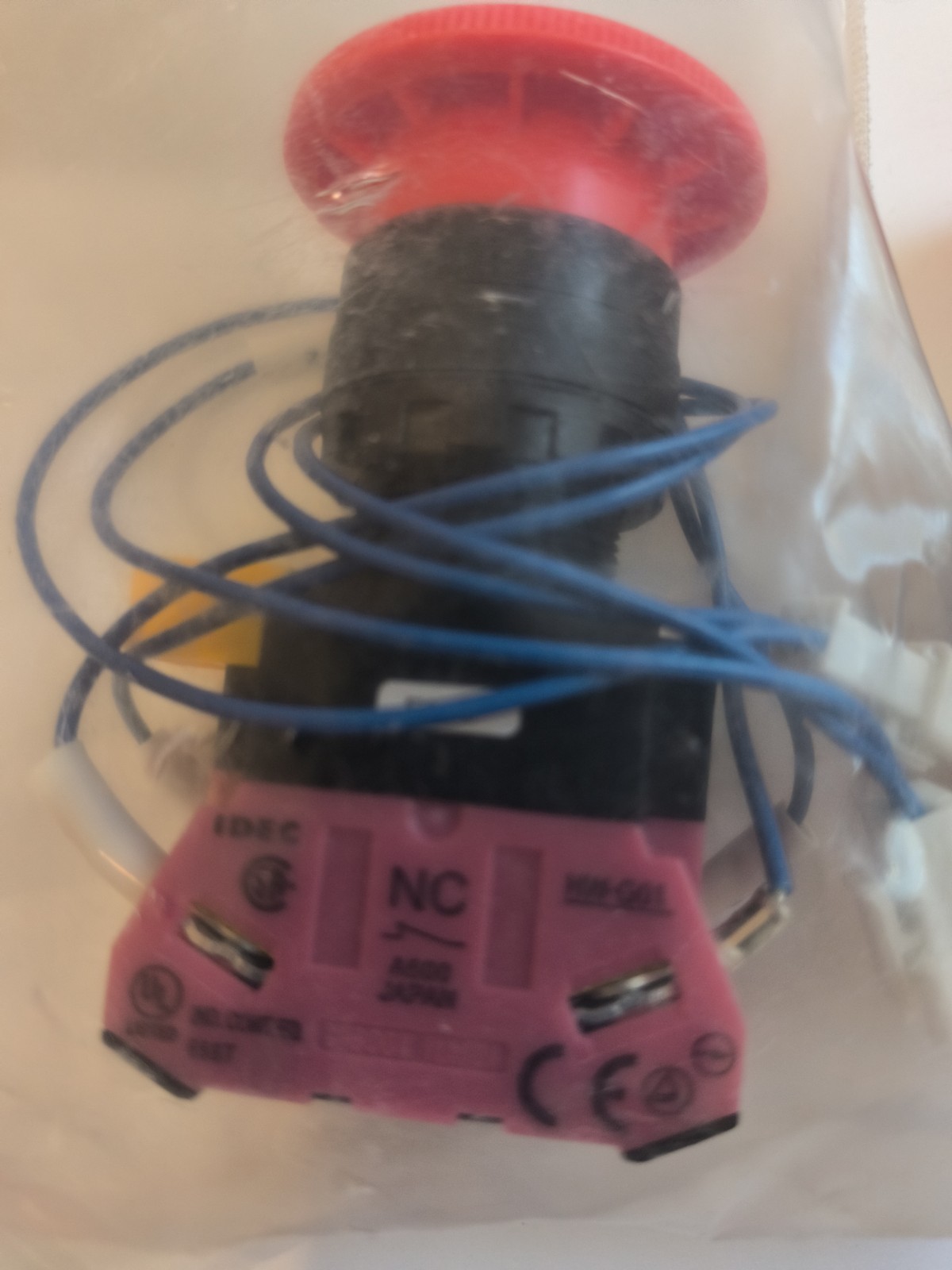 Disco DFG/DAD Series Emergency Stop Switch (EMO) EJLM-910006-01 DFG8340 DFG8540