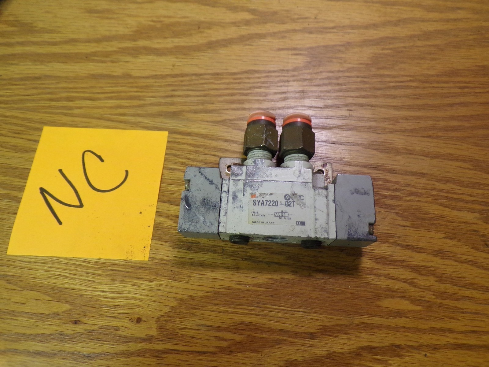 SMC SYA7220-02T Air Valve w/ Bracket *FREE SHIPPING*