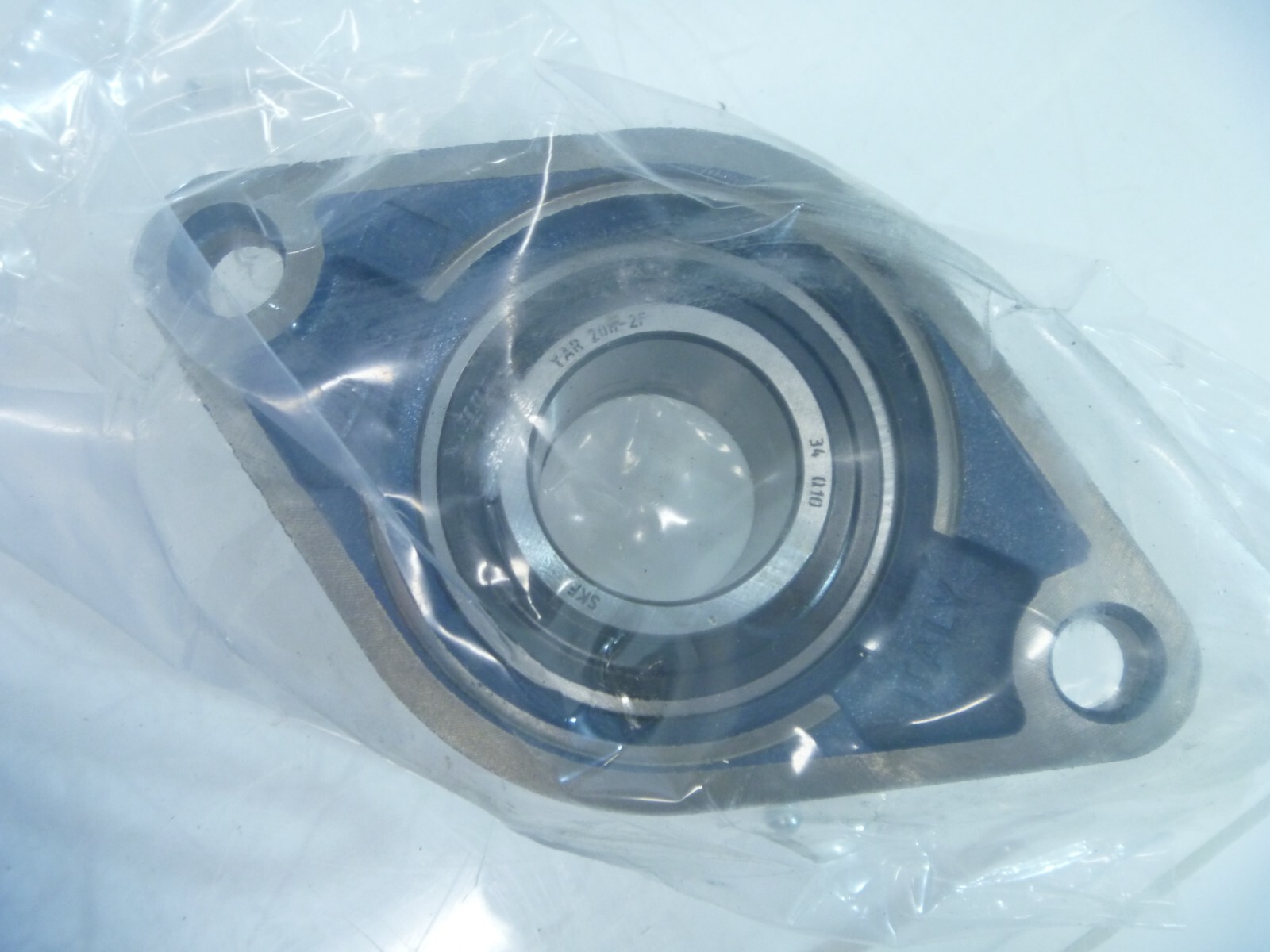 SKF BEARING TWO BOLT FLANGE FYTB-40-TF / FYTB40TF