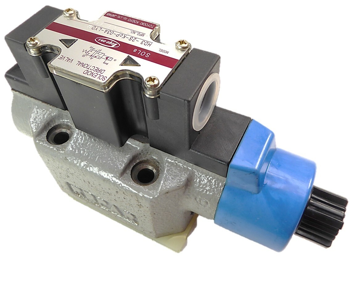 Toyo-oki Kogyo HD3-2S-KcP-03A-LYD 2 / HD32SKcP03ALYD Hydraulic Valve NEW
