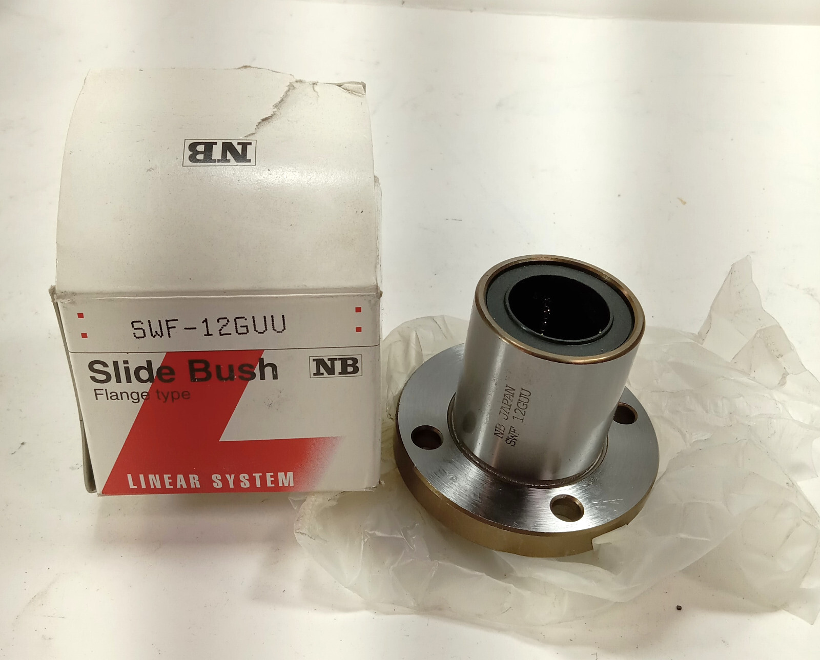 1 NEW NB SWF-12GUU ROUND FLANGE MOUNT BALL BUSHING NIB/NNB ***MAKE OFFER***