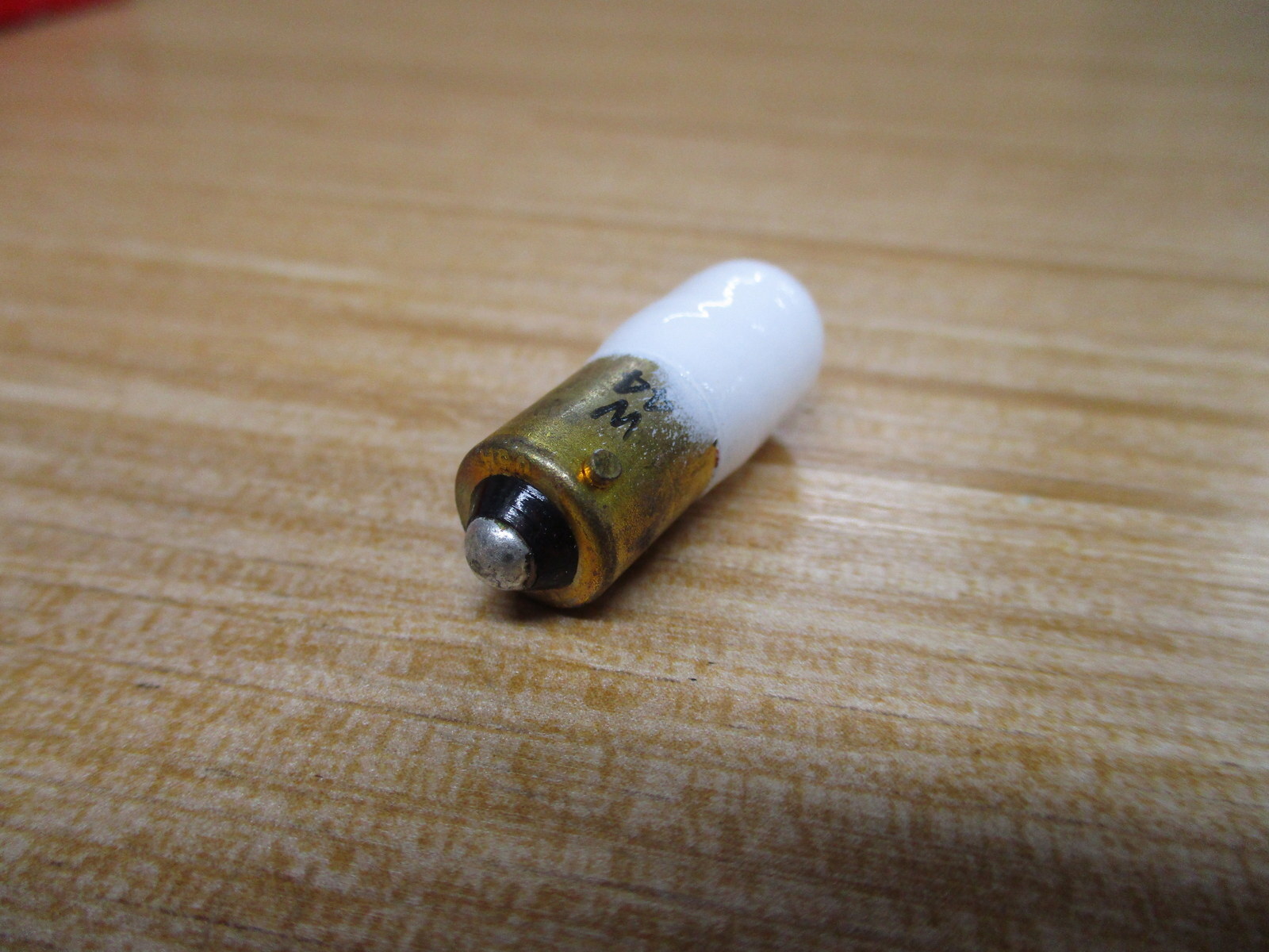 Chicago Miniature CM-44 CM44 Miniature Lamp Bulbs White (Pack of 10)