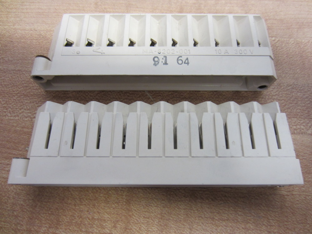 Schneider MA-8202-001 Terminal Block 10AMP 300V (Pack of 2)