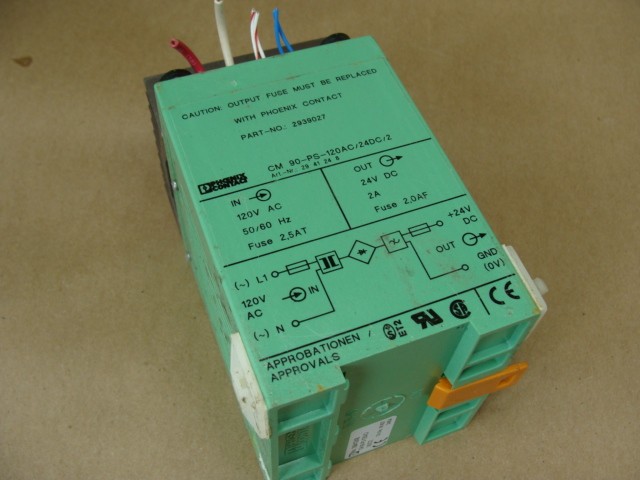 LOT OF 2 PHOENIX CONTACT POWER SUPPLIES 2939027 CM90-PS-120VA/24DC/2 2941248