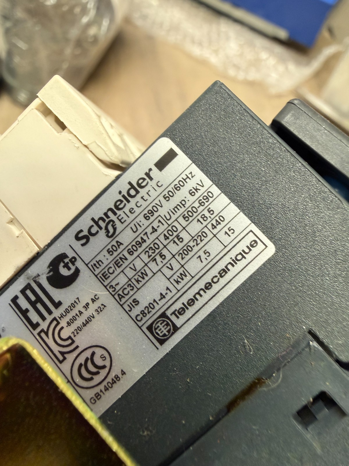 Schneider Electric IEC/EN 60947-4-1 ASSEMBLY UNIT UNTESTED READ