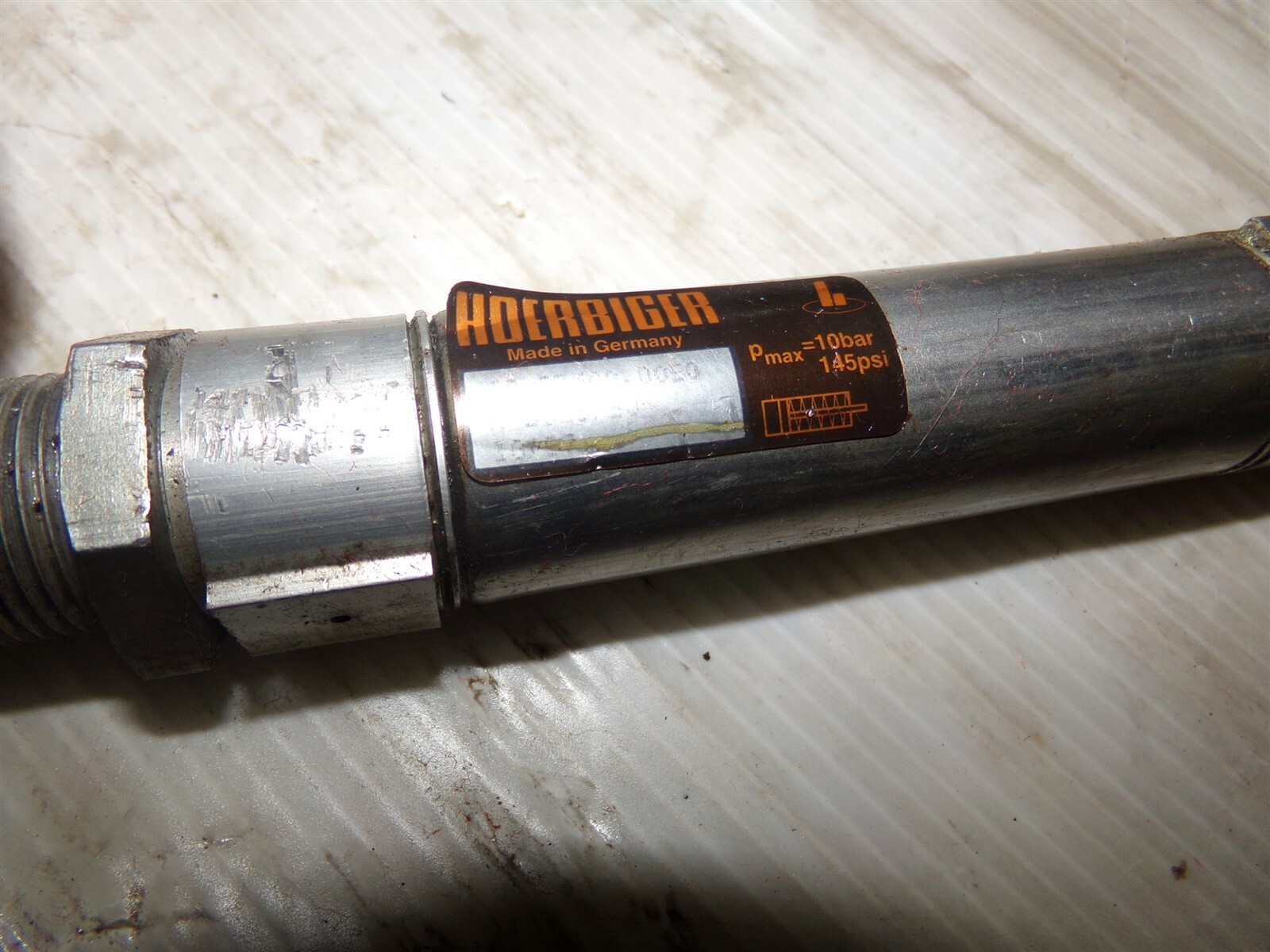 Hoerbiger 145 psi Air Cylinder *FREE SHIPPING*