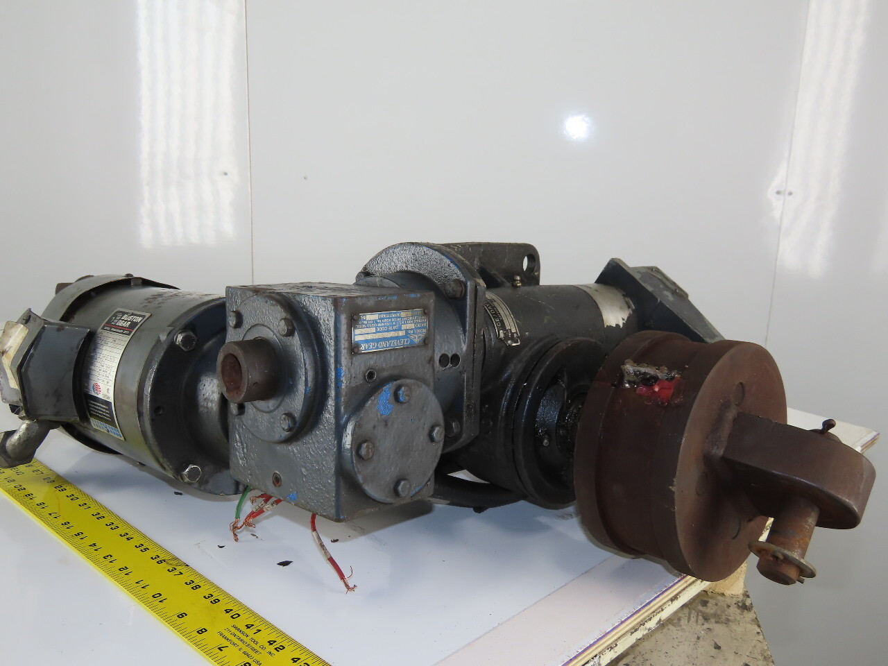 Joyce Dayton 10 Ton Machine Comdrive 36″ Screw Jack W/ 575V 3Ph Motor & Limit