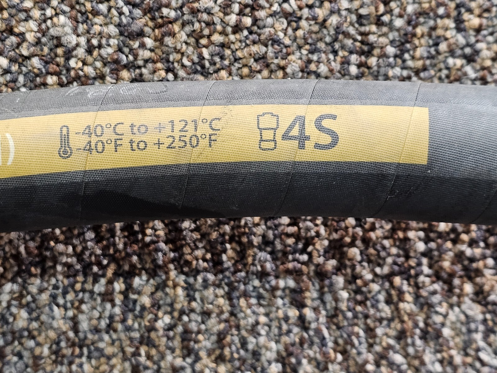 Aeroquip Danfoss FC736-20 Ultra Abrasion Resistant 4-Spiral Wire Hydraulic Hose