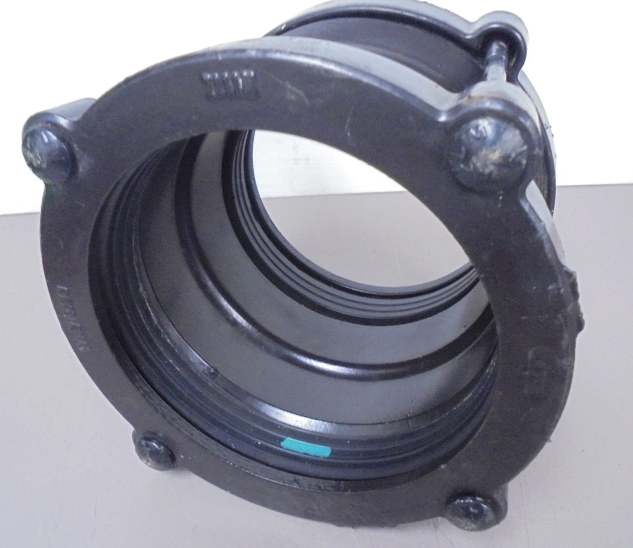 MaxiStep 6″ / 6″ Ring Stepped Coupling Sewer / Water Line Adapter 16 Bar WP