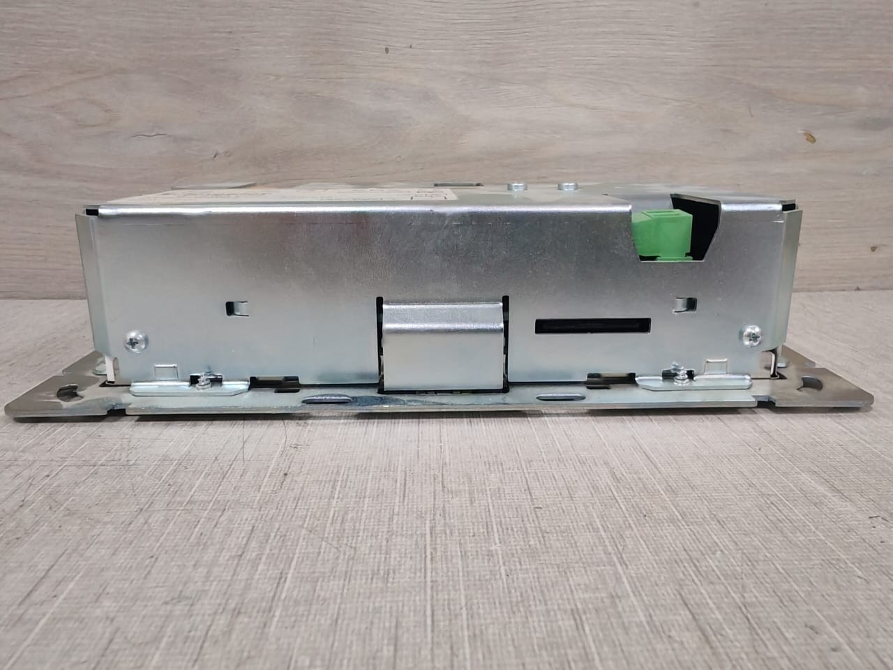 SCHNEIDER ELECTRIC MTN6260-0007 TOUCH PANEL 6″