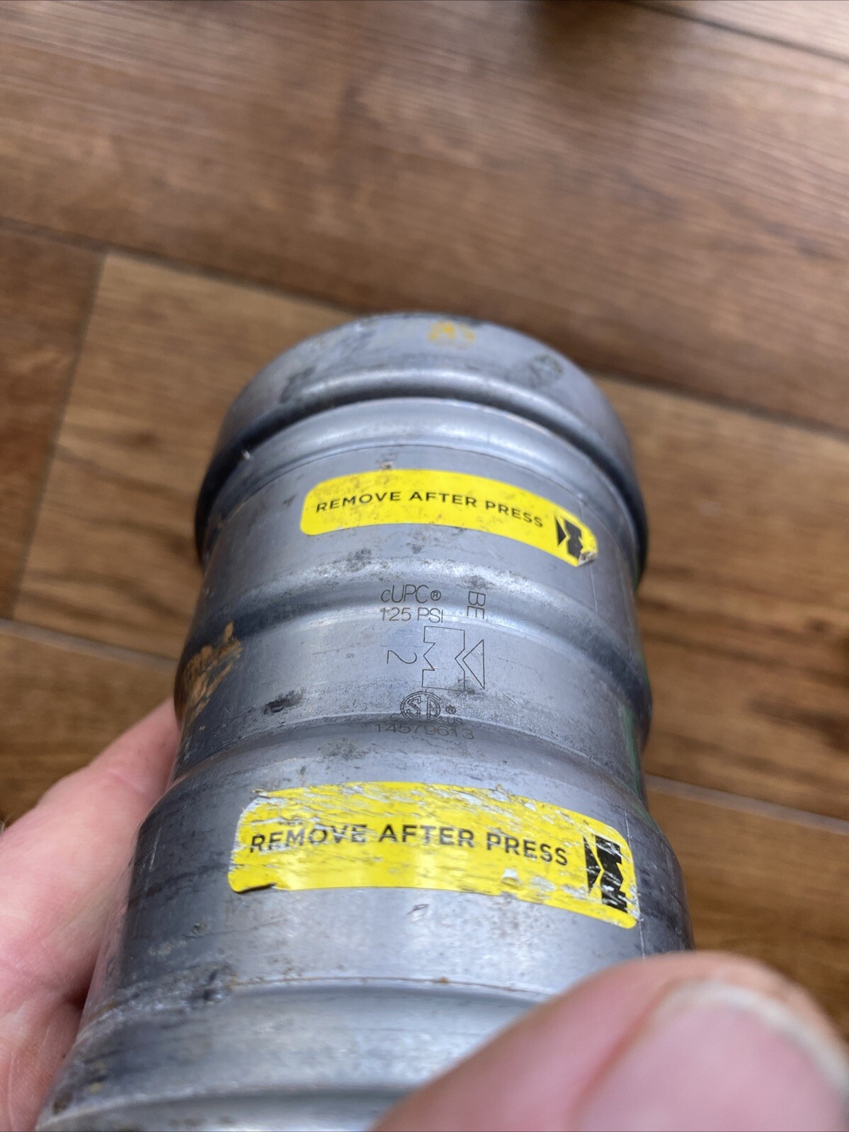 Mueller CP10150G Carbon Steel Coupling With Stop, P X P, 2in X 2in
