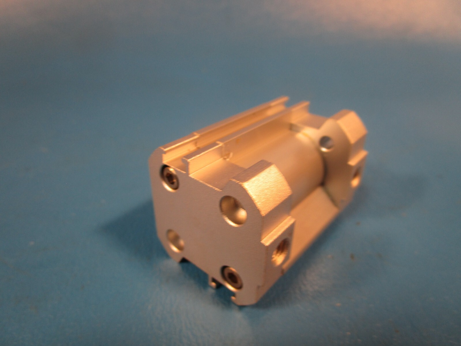SMC NCQ7B056-087SM, Actuator, 200 PSI