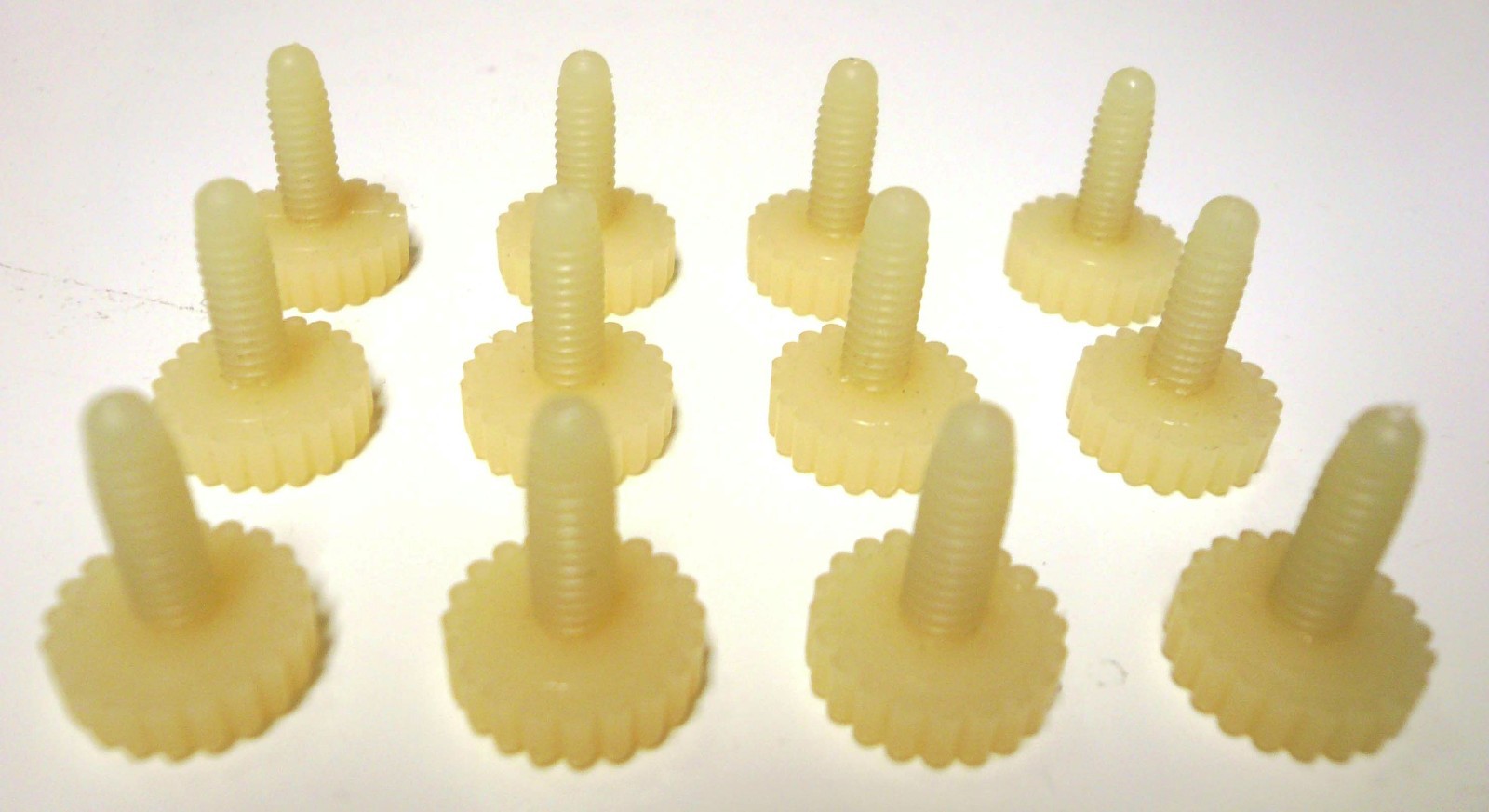 12 Nylon Plastic Thumb Screws 8-32 x 1/2″ Long Fully Threaded 1/2″ Dia. Head New